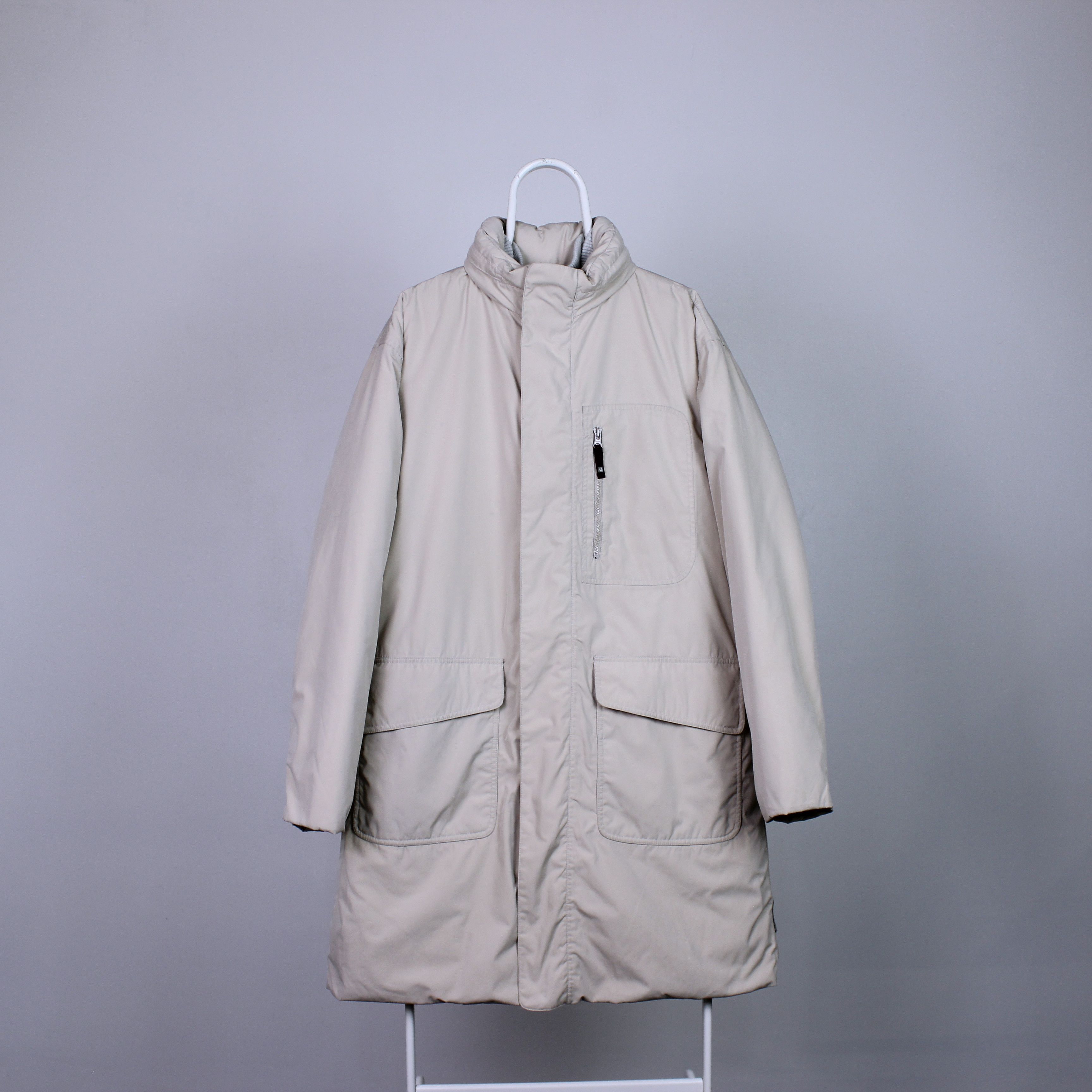 Armani Armani Jeans down jacket heavy winter beige coats L Size US L / EU 52-54 / 3 - 3 Thumbnail