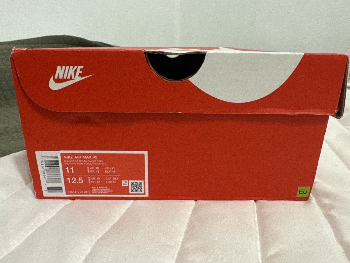 Nike Nike Air Max 95 Liverpool FC Size US 11 / EU 44 - 11 Thumbnail