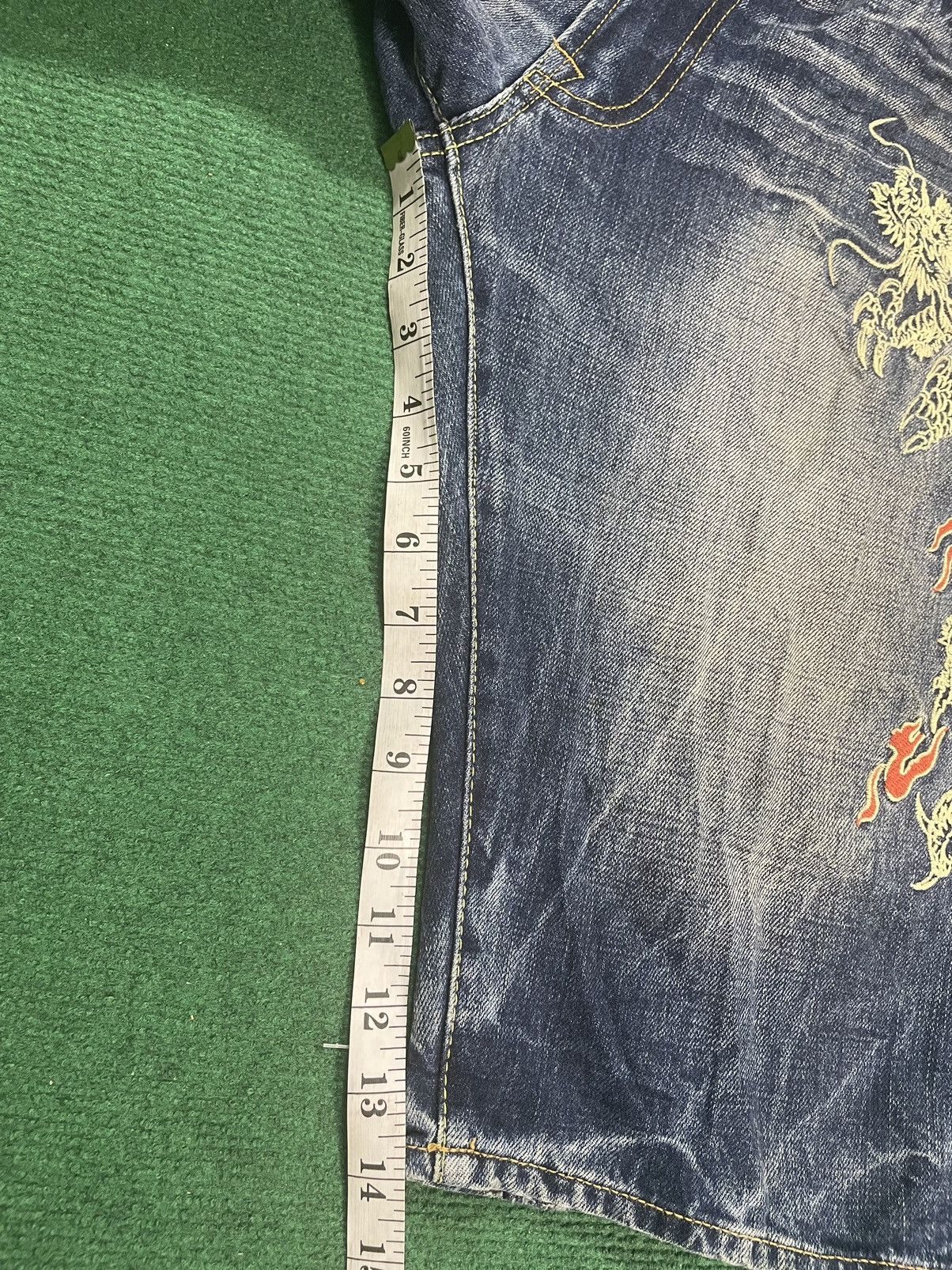 Eternal Vintage Eternal Dragon Embroidered Short Jeans Size US 34 / EU 50 - 13 Thumbnail