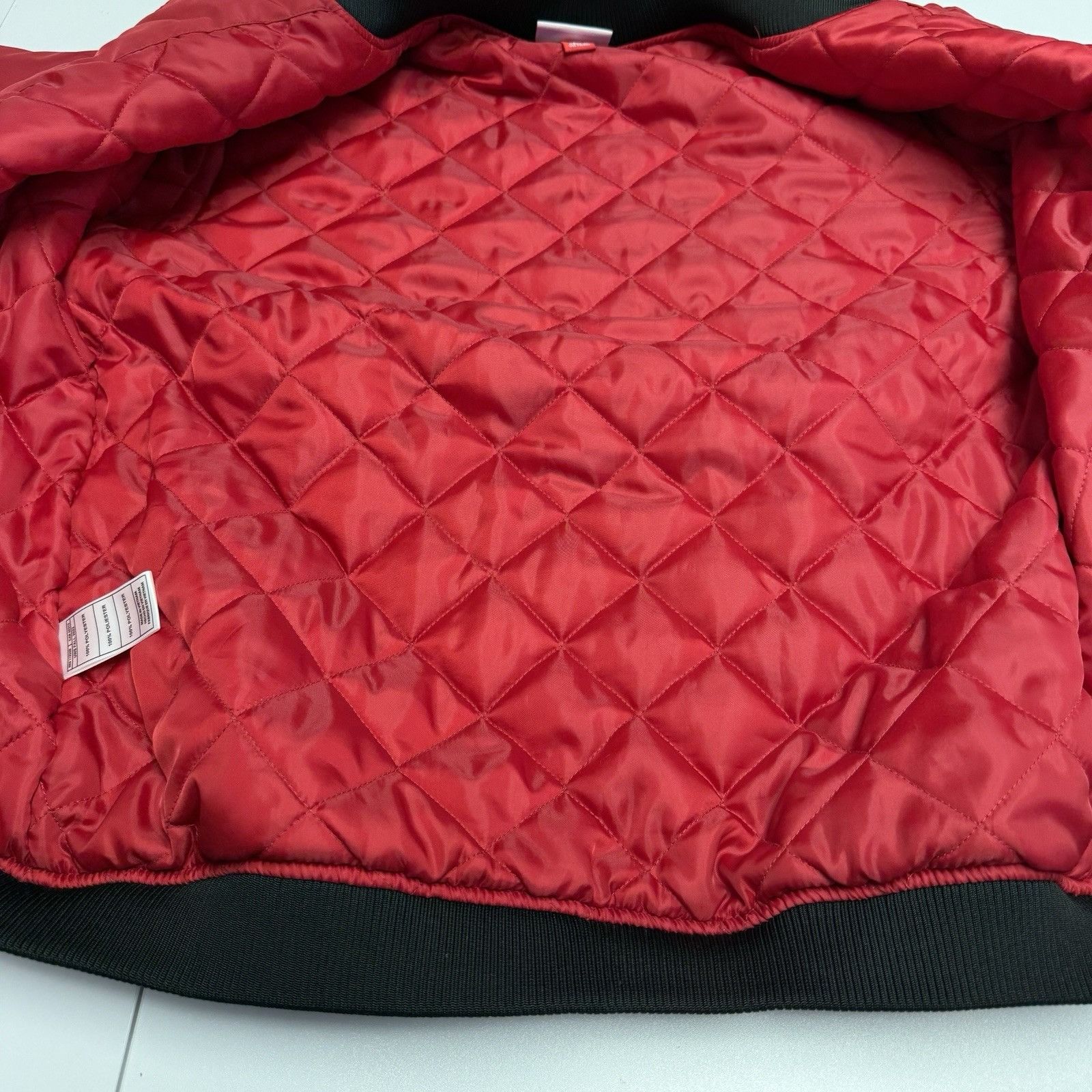 Mitchell & Ness Chicago Bulls Mitchell & Ness Bomber Jacket Mens Small 22.5x Size US S / EU 44-46 / 1 - 13 Thumbnail