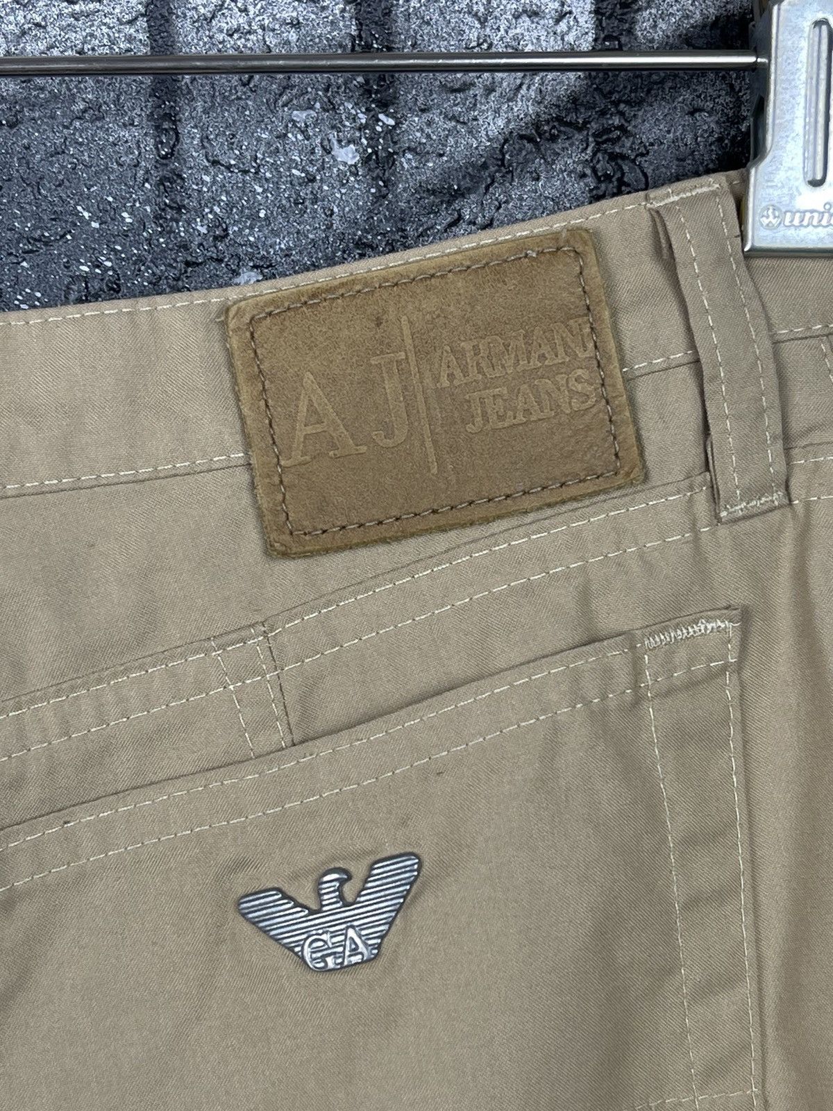 Armani Armani Jeans Comfort Fit Beige Italian Pants Women’s Size 27 Size 27" / US 4 / IT 40 - 9 Thumbnail