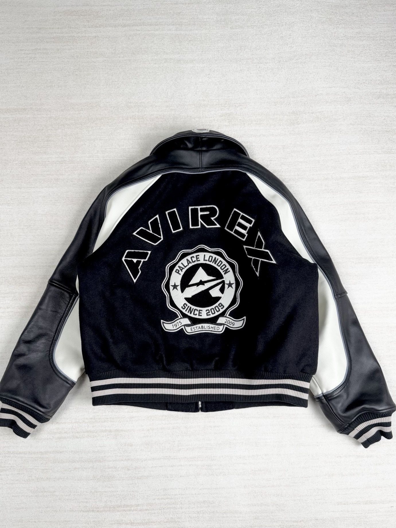 Avirex × Palace leather varsity jacket Size US M / EU 48-50 / 2 - 1 Thumbnail