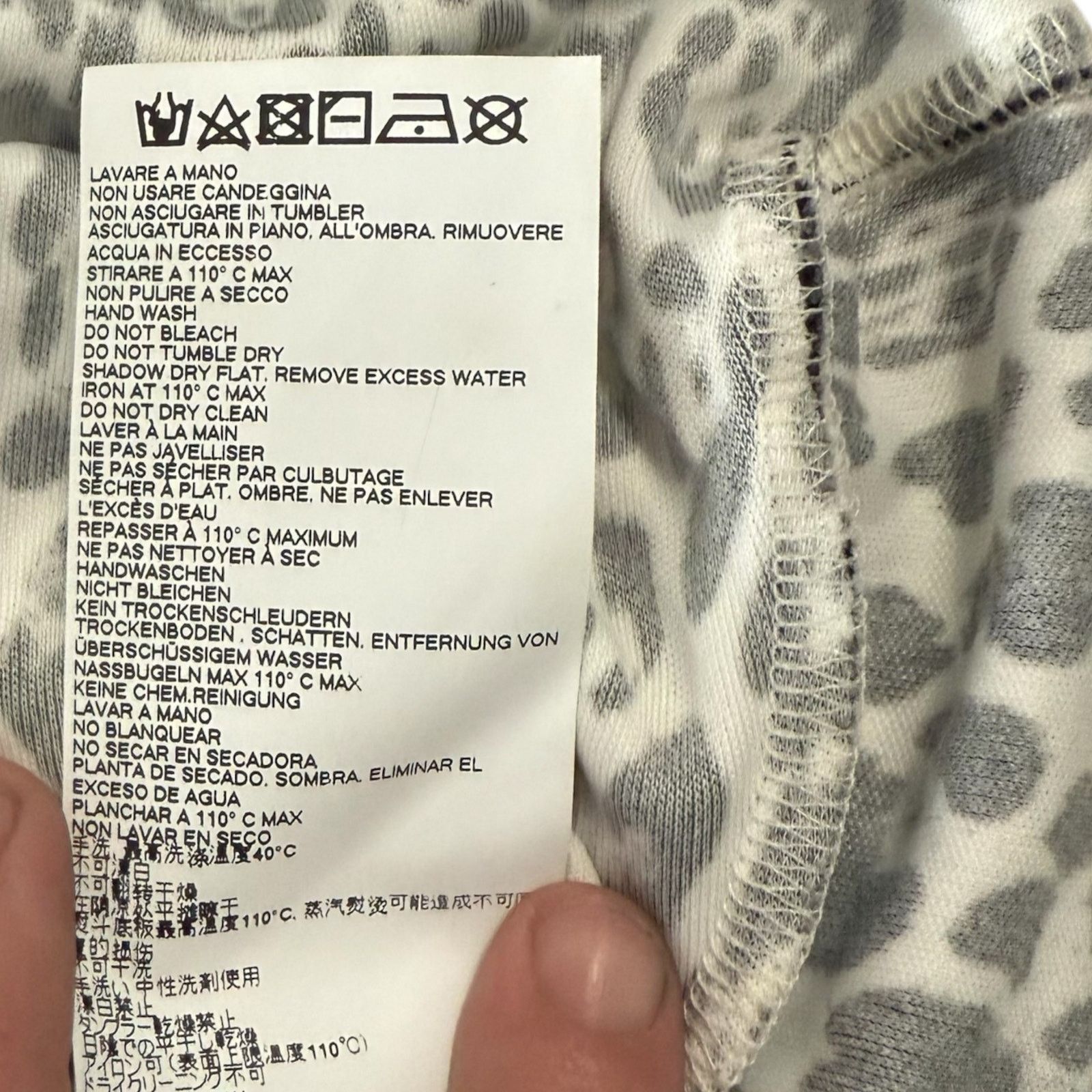 Just Cavalli Just Cavalli Leopard Print Top Funnel Neck IT 44 US Large Size M / US 6-8 / IT 42-44 - 9 Thumbnail