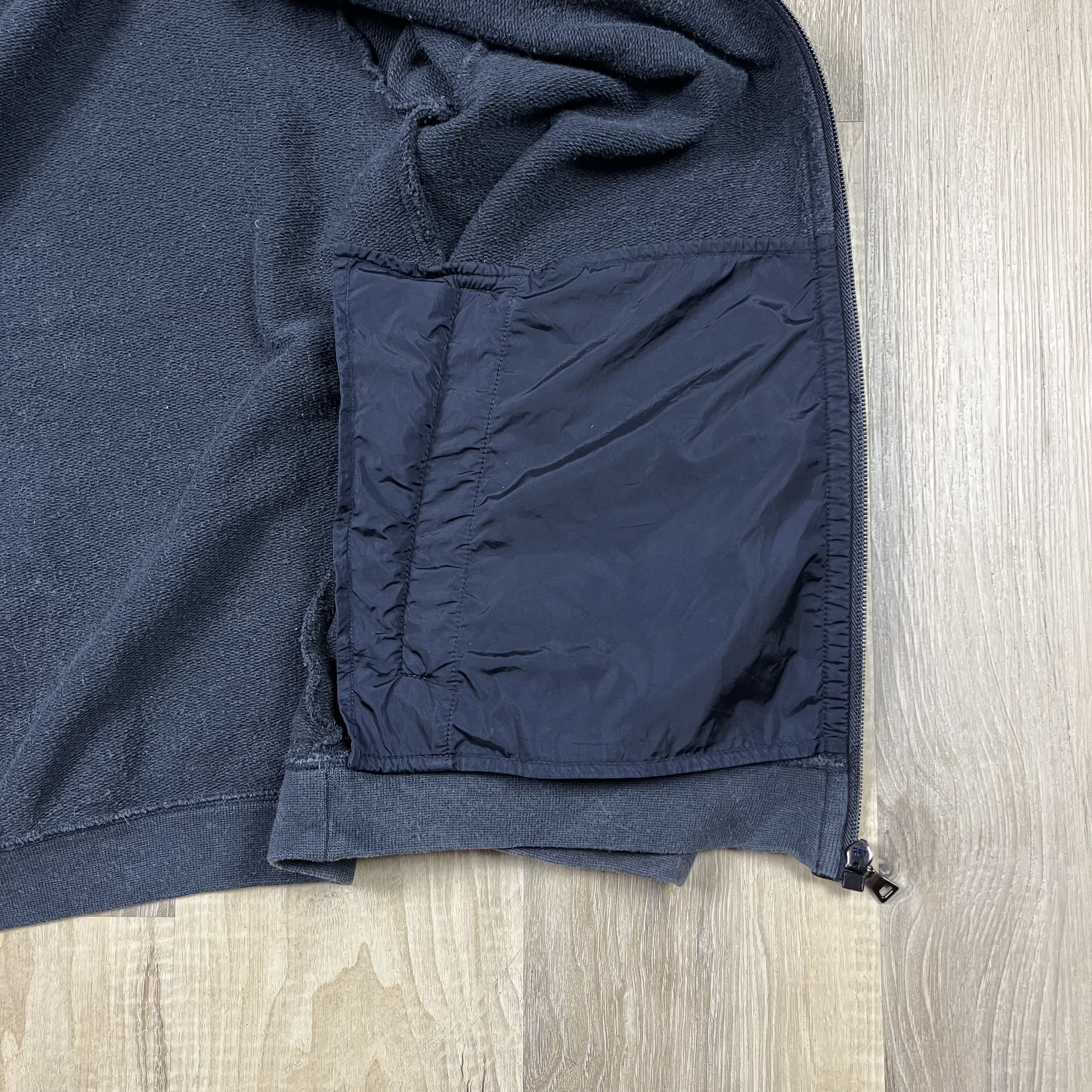 Prada VTG Y2K Prada Full Zip Hooded Sweatshirt Black Blue Nylon Size M / US 6-8 / IT 42-44 - 6 Thumbnail