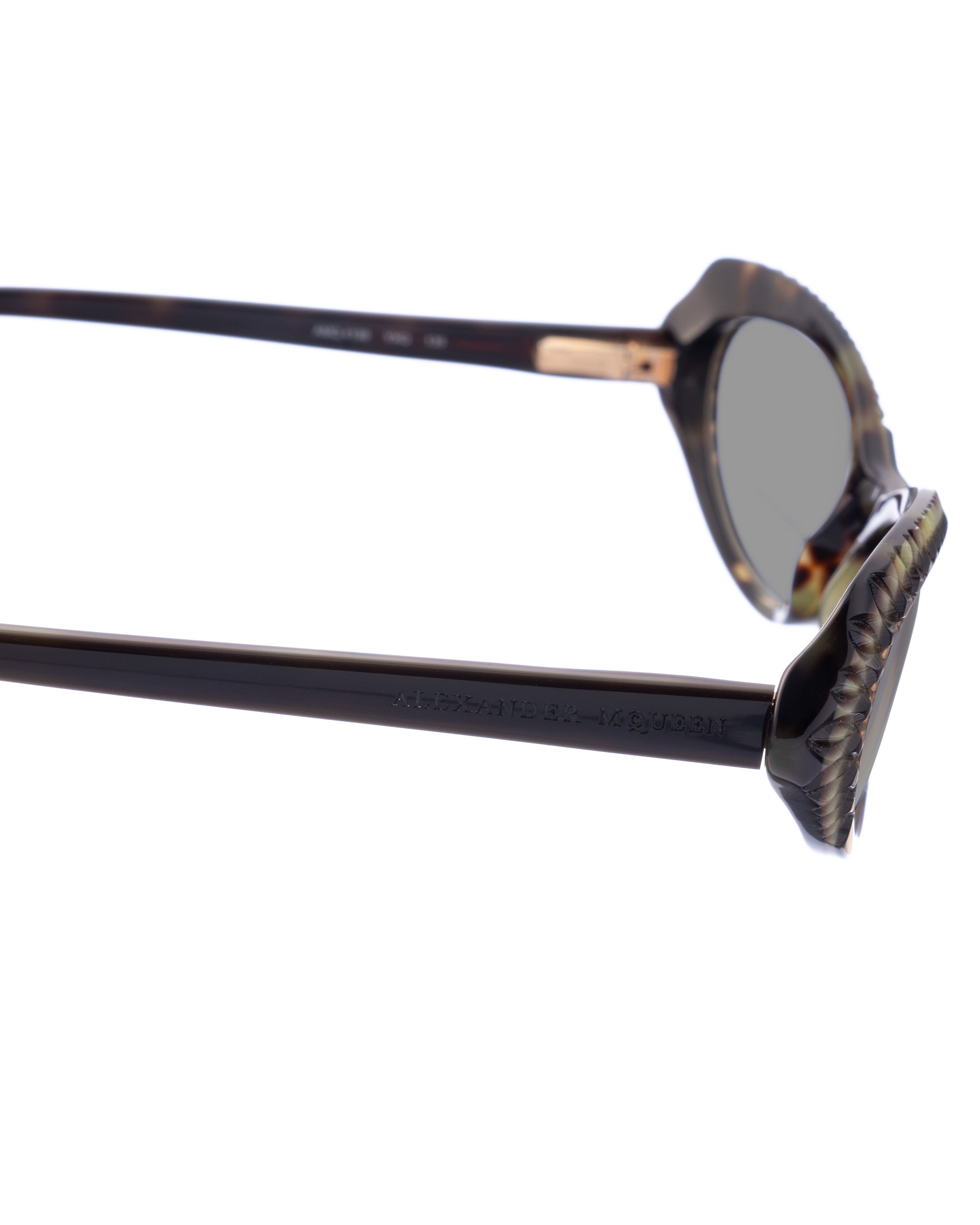 Alexander McQueen Alexander McQueen '90s Havana 3D Cat-Eye Sunglasses Size ONE SIZE - 3 Thumbnail