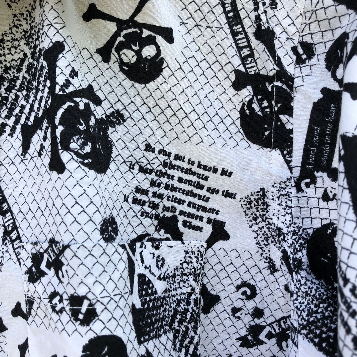 Japanese Brand × Vintage Vintage I.N.C Poem Skull Punk Gothic Button up Shirt 🍒 Size US M / EU 48-50 / 2 - 4 Thumbnail