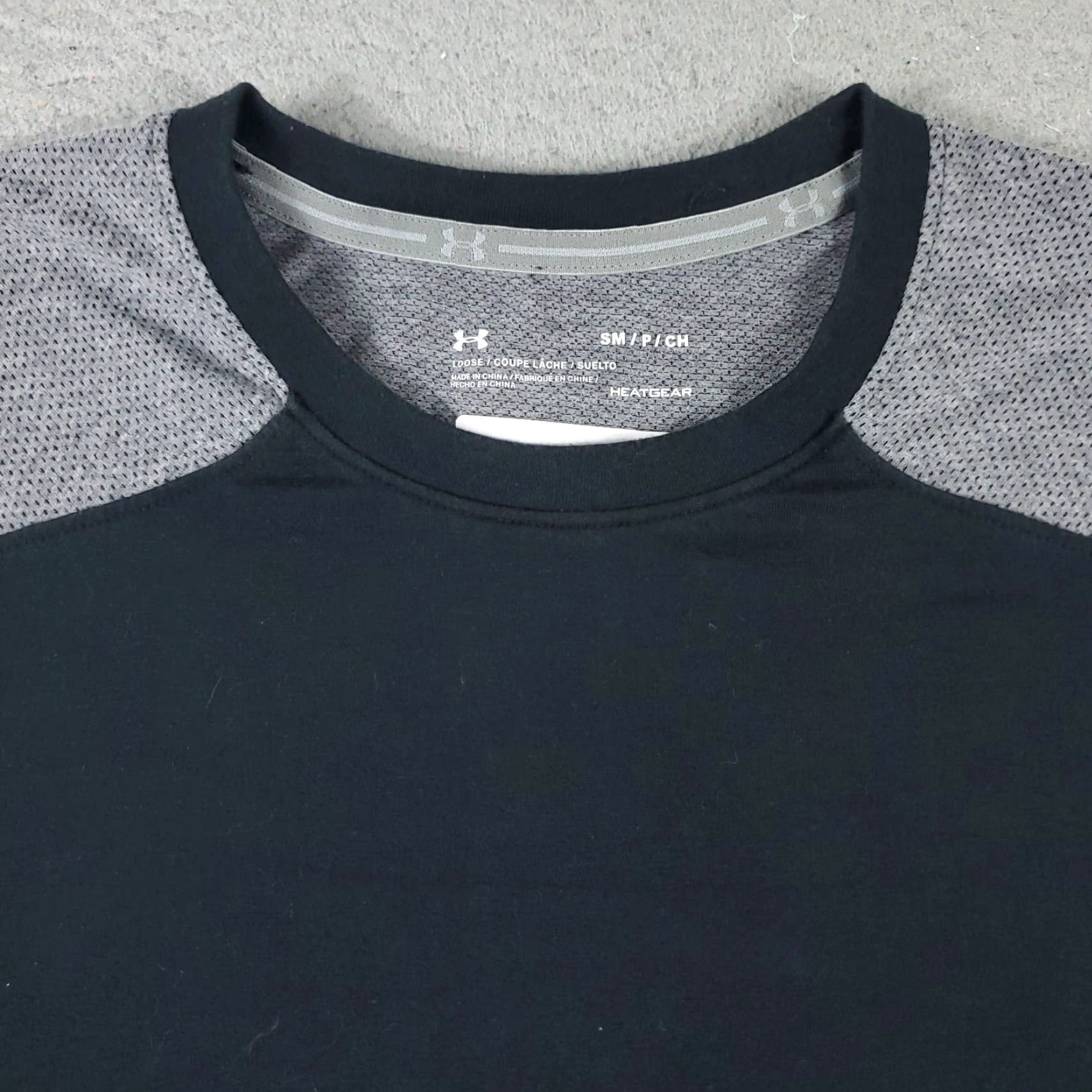 Under Armour Under Armour T-Shirt Mens Size Small Black Solid Logo Short Sleeve Sports Size US S / EU 44-46 / 1 - 2 Thumbnail