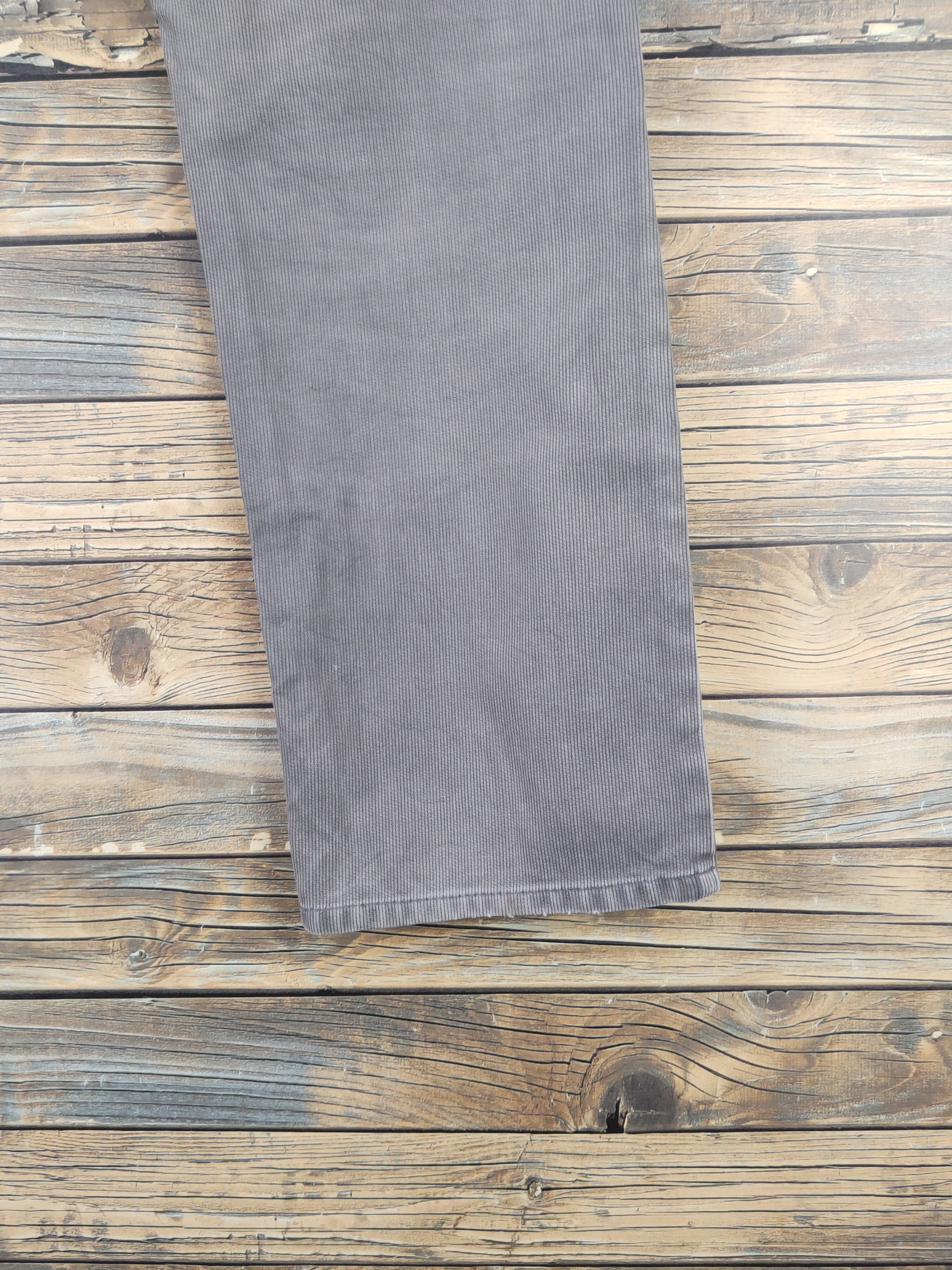 Levi's DL Levi's Dark Gray corduroy vintage Casual Pants #46-240T Size US 31 - 12 Thumbnail