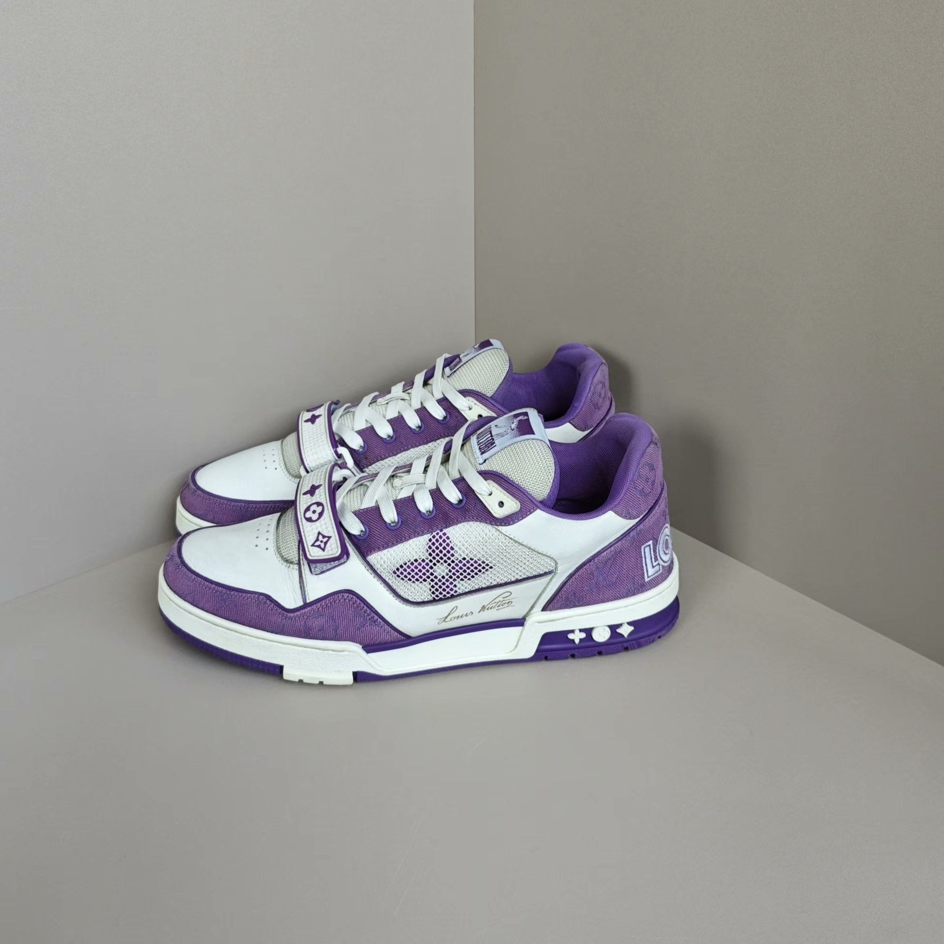 Louis Vuitton Louis Vuitton Training Purple Lowtop Sneakers 11 Men Size US 11 / EU 44 - 1 Thumbnail