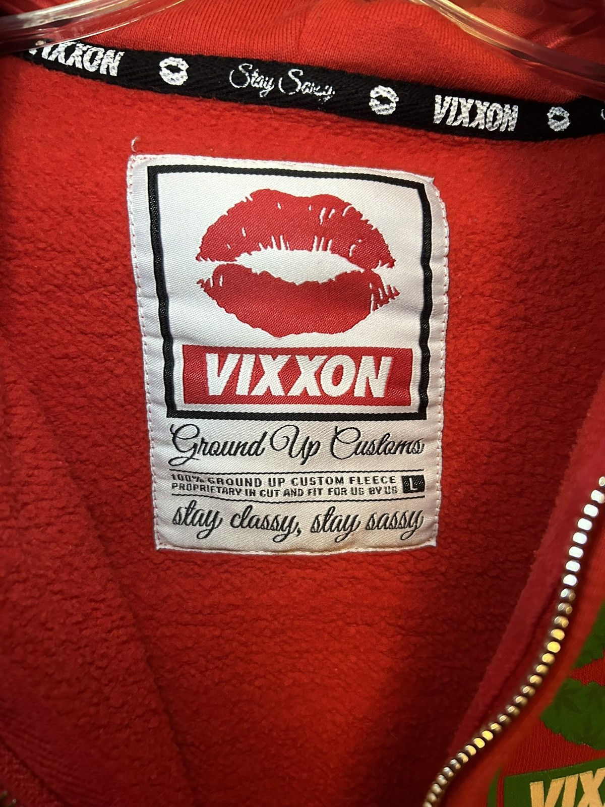 Vintage Vintage Vixxon marijuana lipstick lip stain zip-up hoodie Size US L / EU 52-54 / 3 - 3 Thumbnail