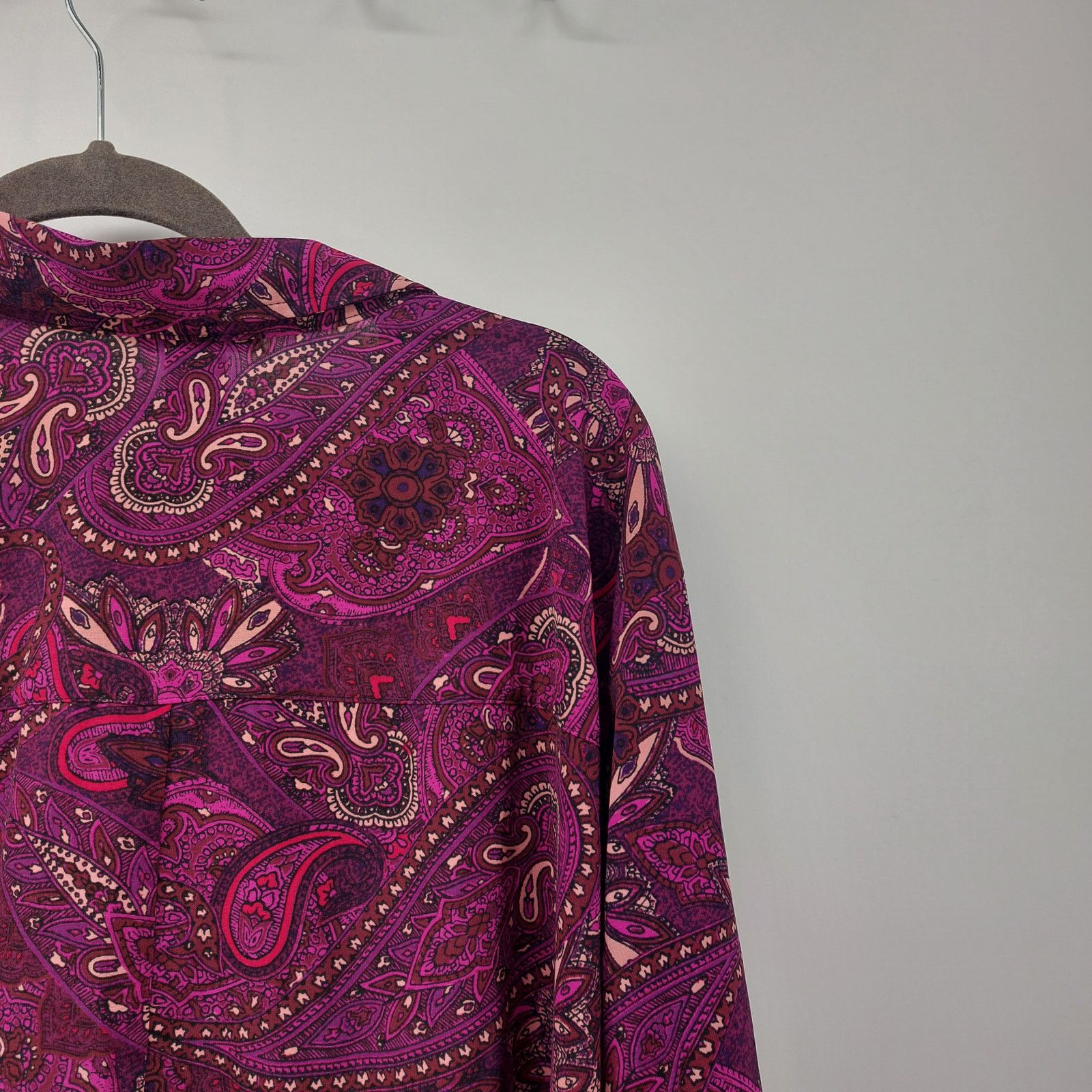 Other Catherines Womens Pink Paisley Blouse 3x (26/28W) Button-Tab Size 3XL / US 20-22 - 12 Thumbnail