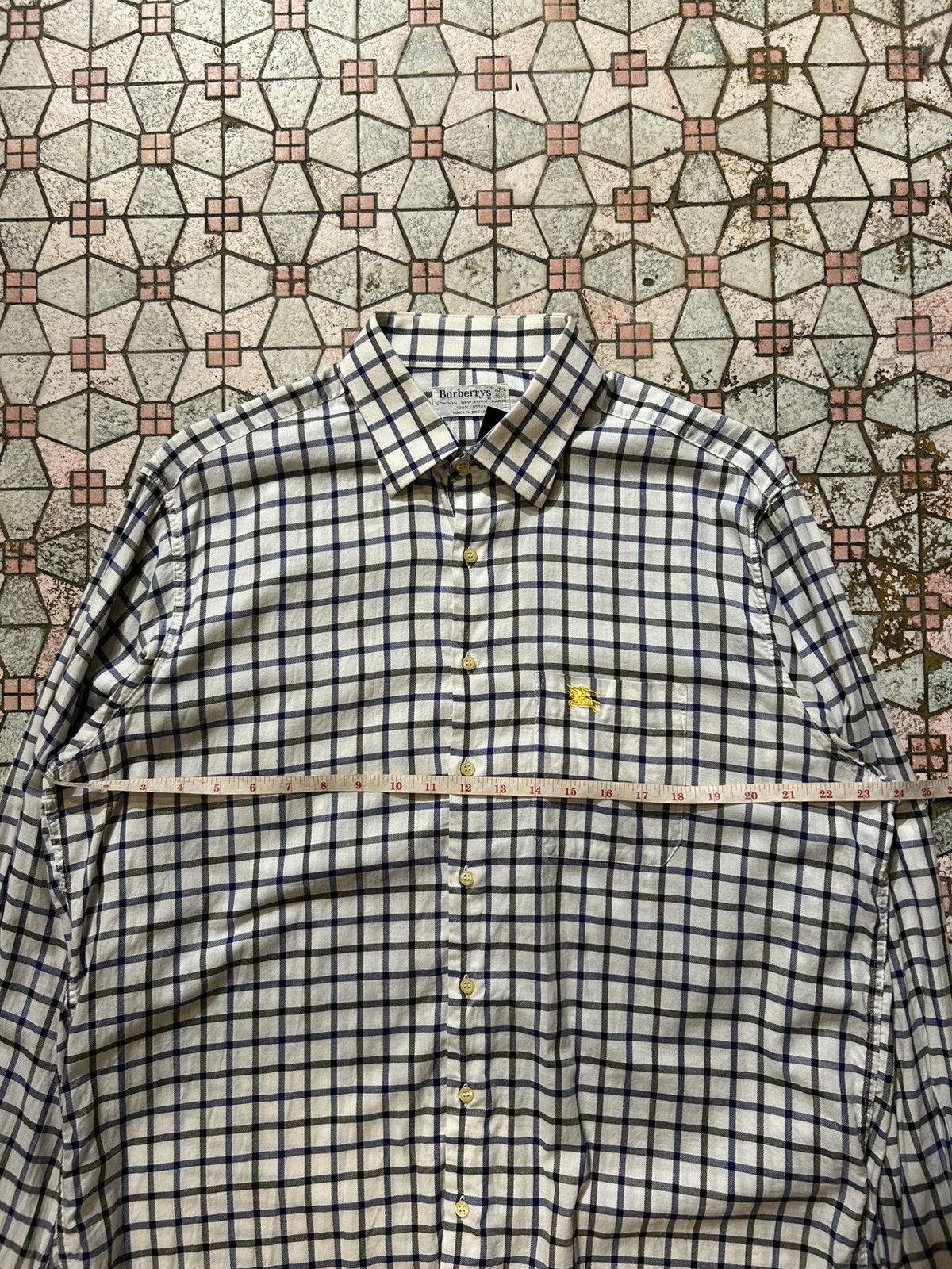 Burberry Burberry Button Up Long Sleeve Shirt Size US L / EU 52-54 / 3 - 12 Thumbnail