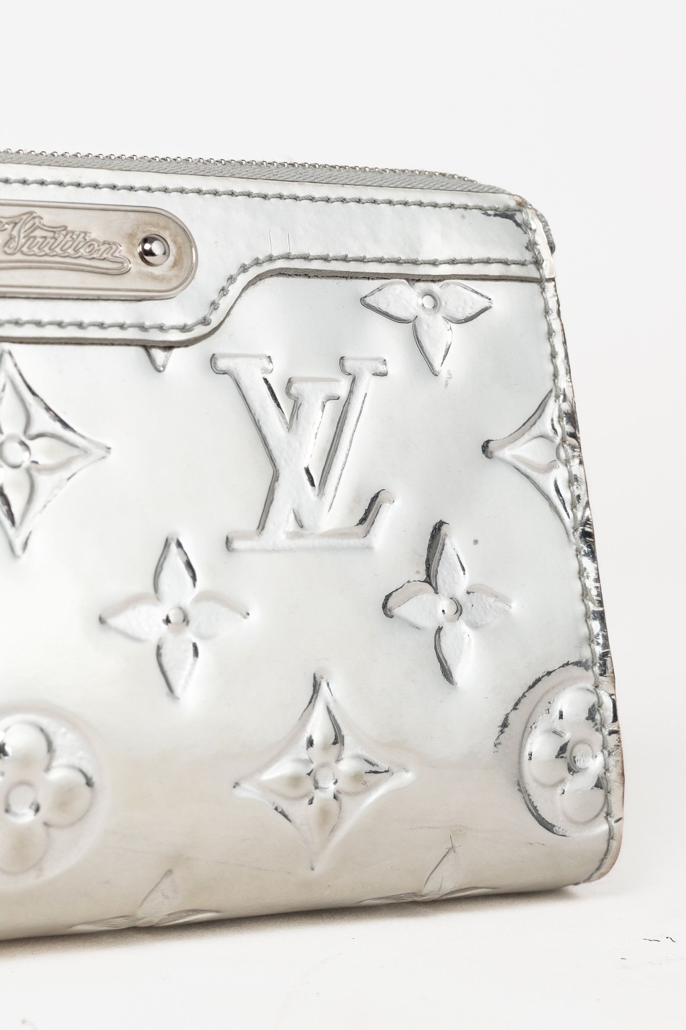 Louis Vuitton Louis Vuitton Monogram Miroir Cosmetic Pouch MM Size ONE SIZE - 6 Thumbnail