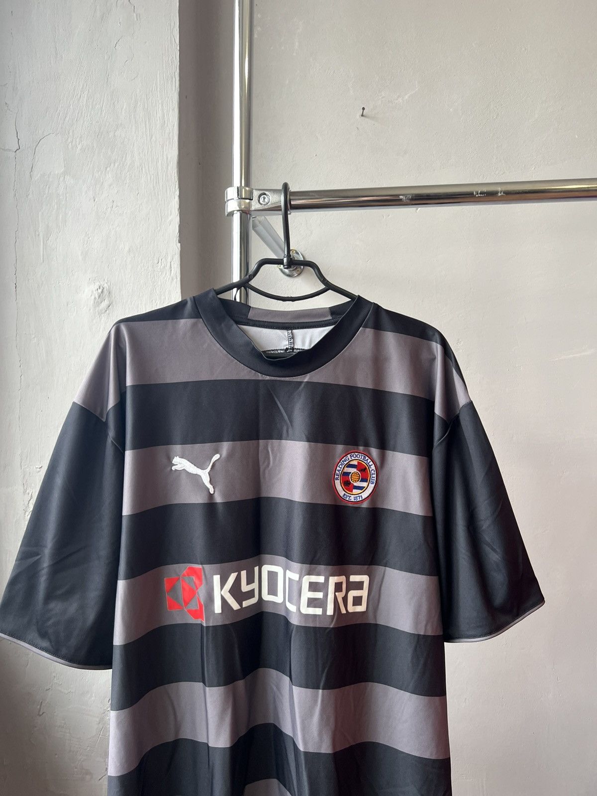 Puma 2007/08 READING FC AWAY SOCCER JERSEY FOOTBALL SHIRT PUMA Size US XL / EU 56 / 4 - 3 Thumbnail