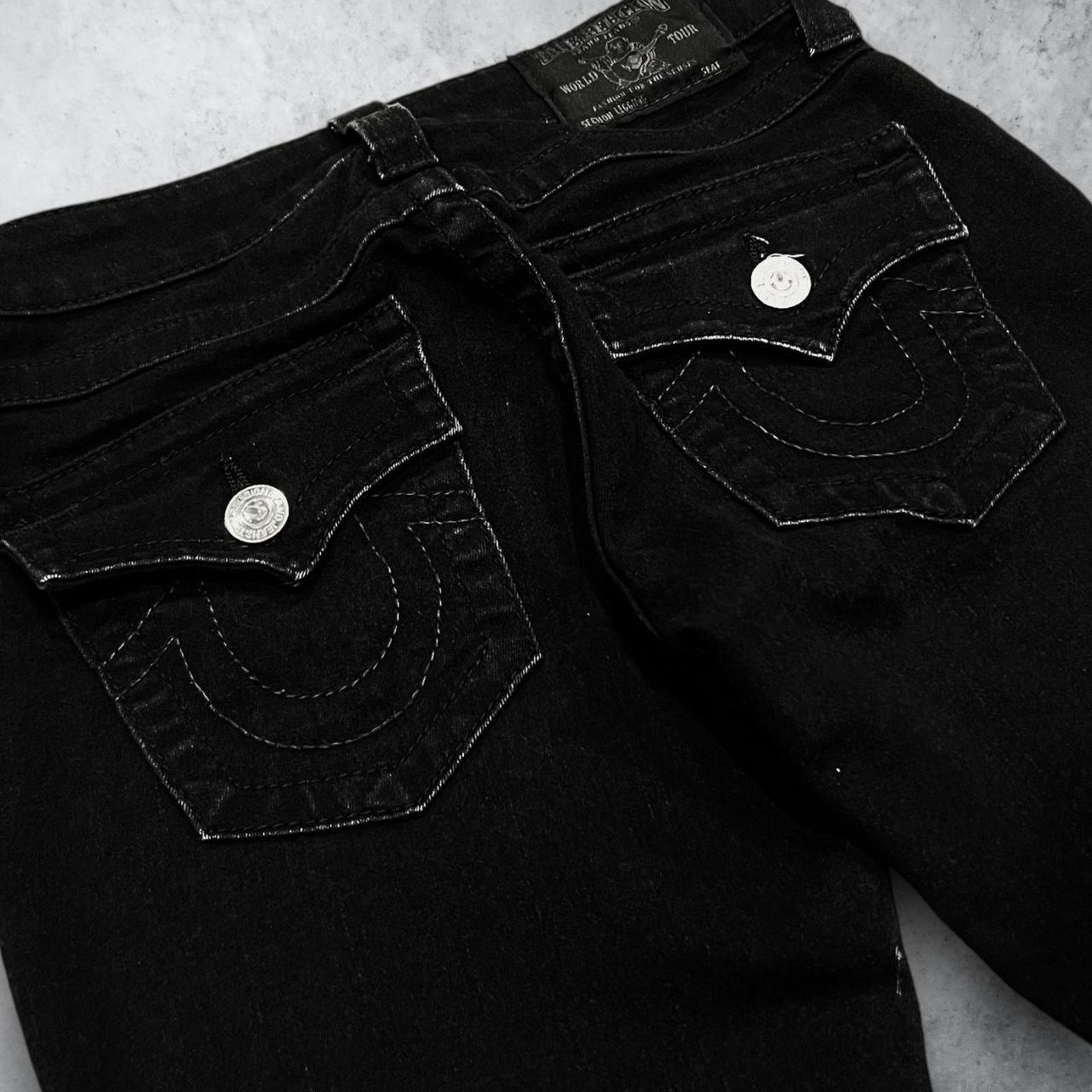 True Religion True Religion Black Skinny Jeans w/ Embroidered Back Pockets Size US 26 / EU 42 - 2 Thumbnail