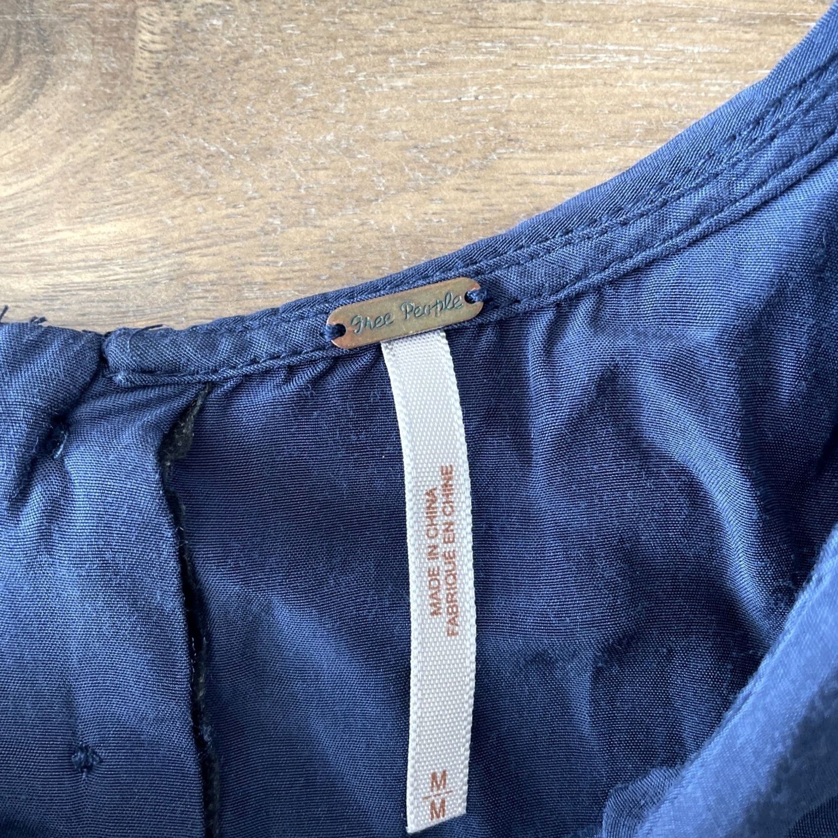 Free People Free People Blouse Shirt Women M Blue Embroidered Bohemian Tunic Long Sleeve Button Open Back Strait Casual Party/Cocktail Travel Size M / US 6-8 / IT 42-44 - 3 Thumbnail
