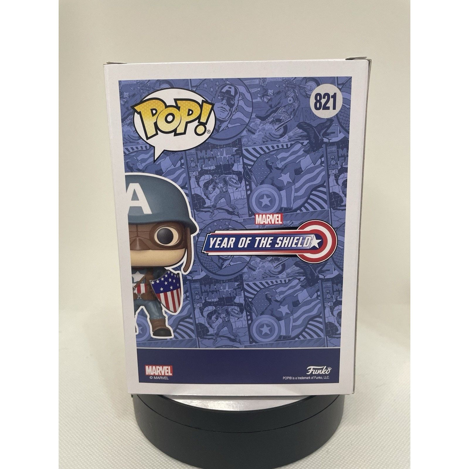 Marvel Comics Funko Pop! WWII Ultimate Captain America #821 Collector Corp Size ONE SIZE - 5 Thumbnail