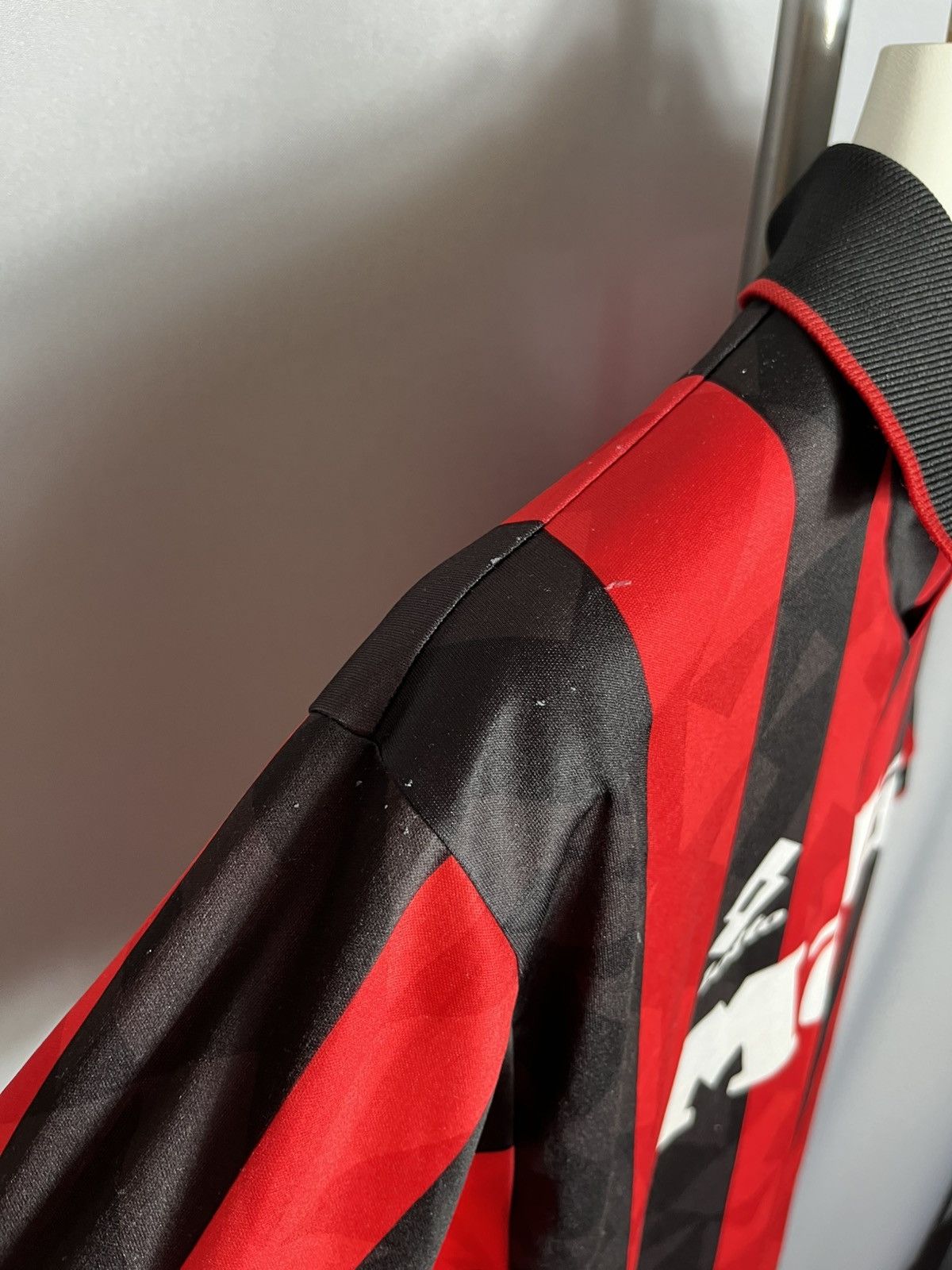 Lotto Sport AC MILAN 1993 1994 HOME SHIRT vintage mens Size US M / EU 48-50 / 2 - 7 Thumbnail