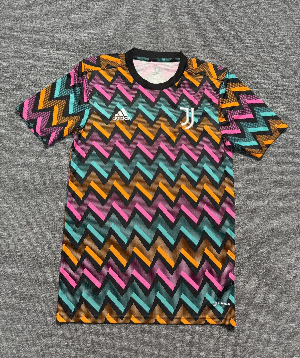 Adidas Adidas Juventus 2021-2022 Pre-Match Jersey Men's Size S Size US S / EU 44-46 / 1 - 1 Thumbnail