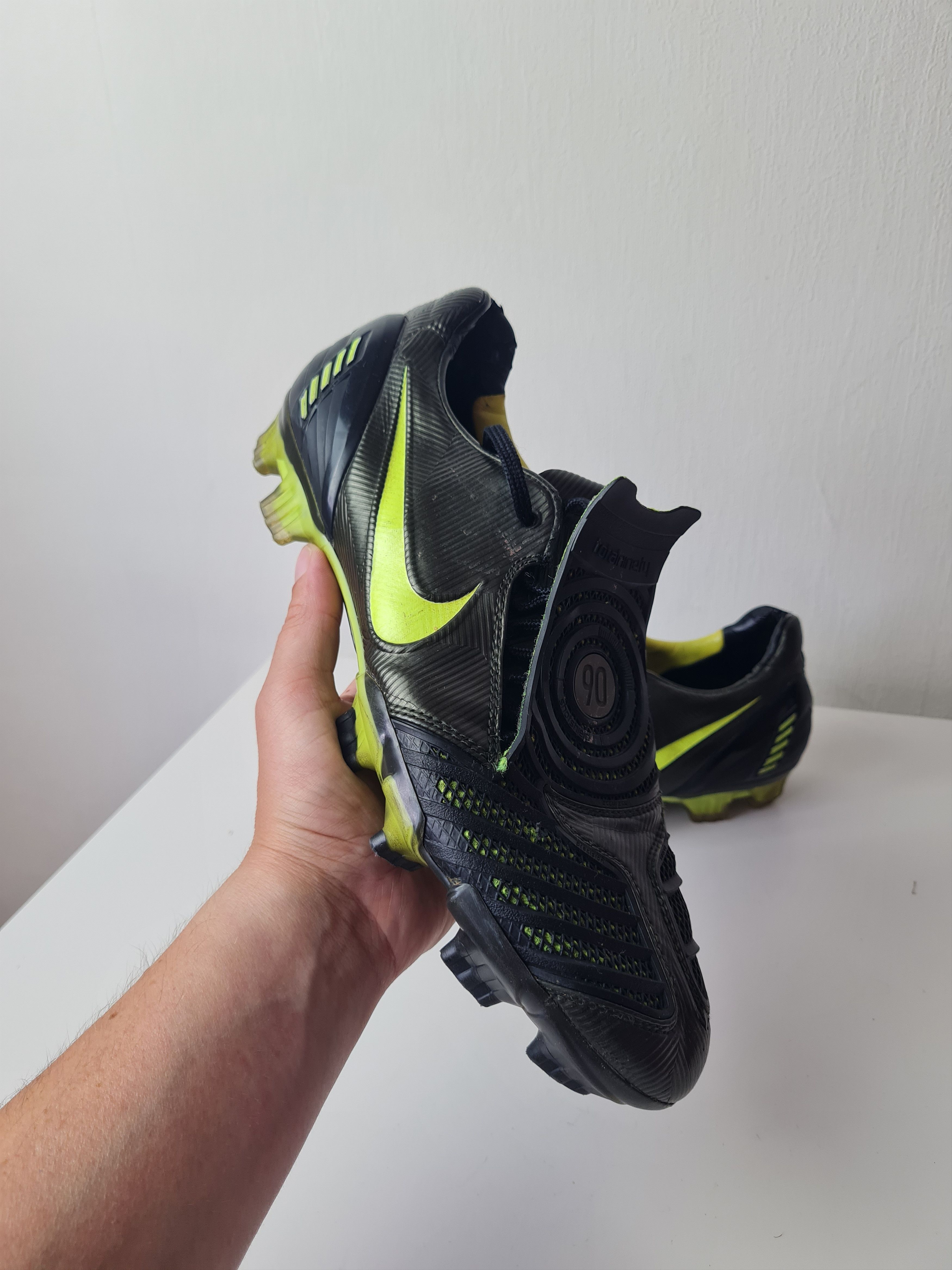 Nike Football Boots 2008 Nike Total 90 SG Zoom Air Laser Elite Size US 10 / EU 43 - 2 Thumbnail