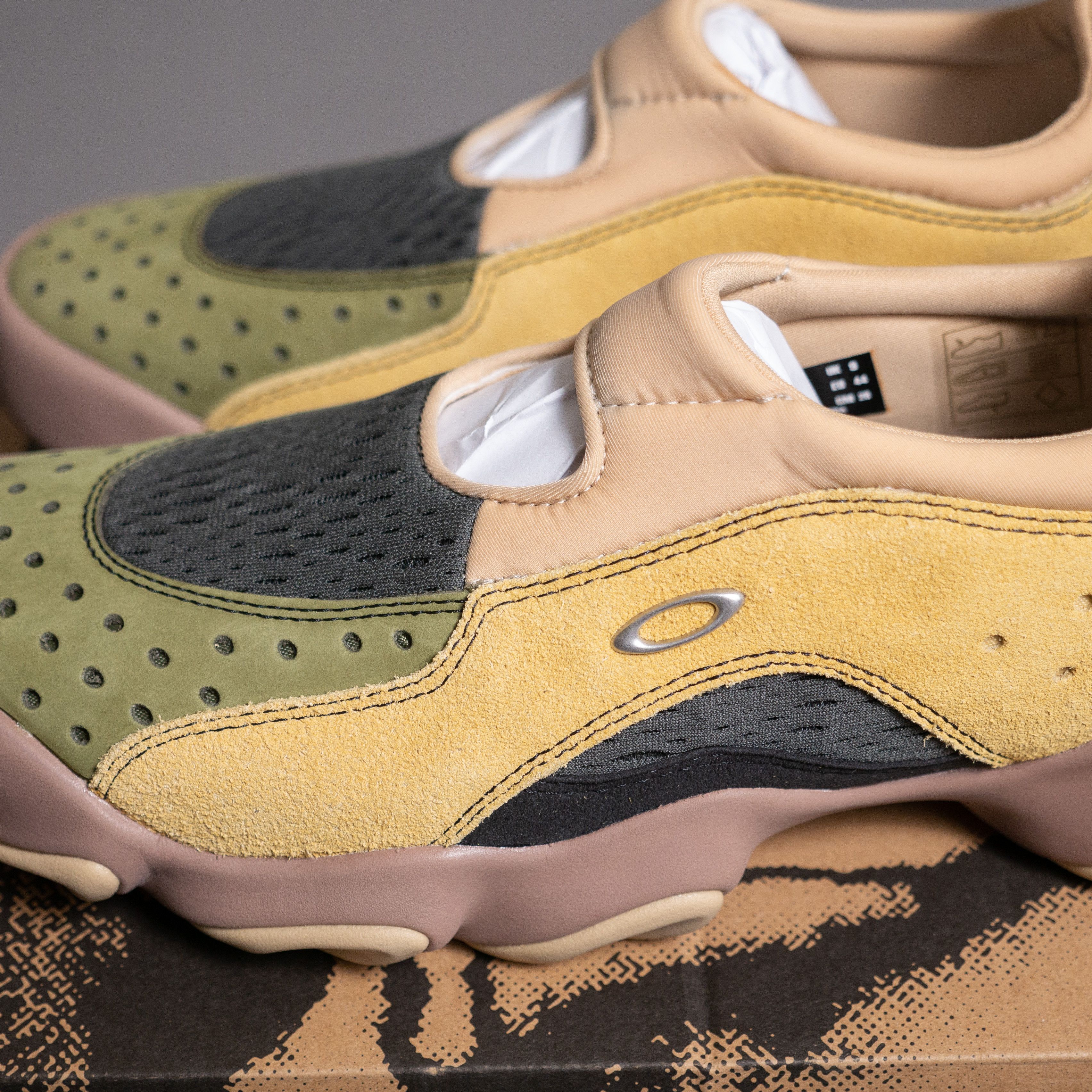 Brain Dead × Oakley Brain Dead x Oakley Suede Flesh Sandal Whey/Multi Size US 10 / EU 43 - 7 Thumbnail