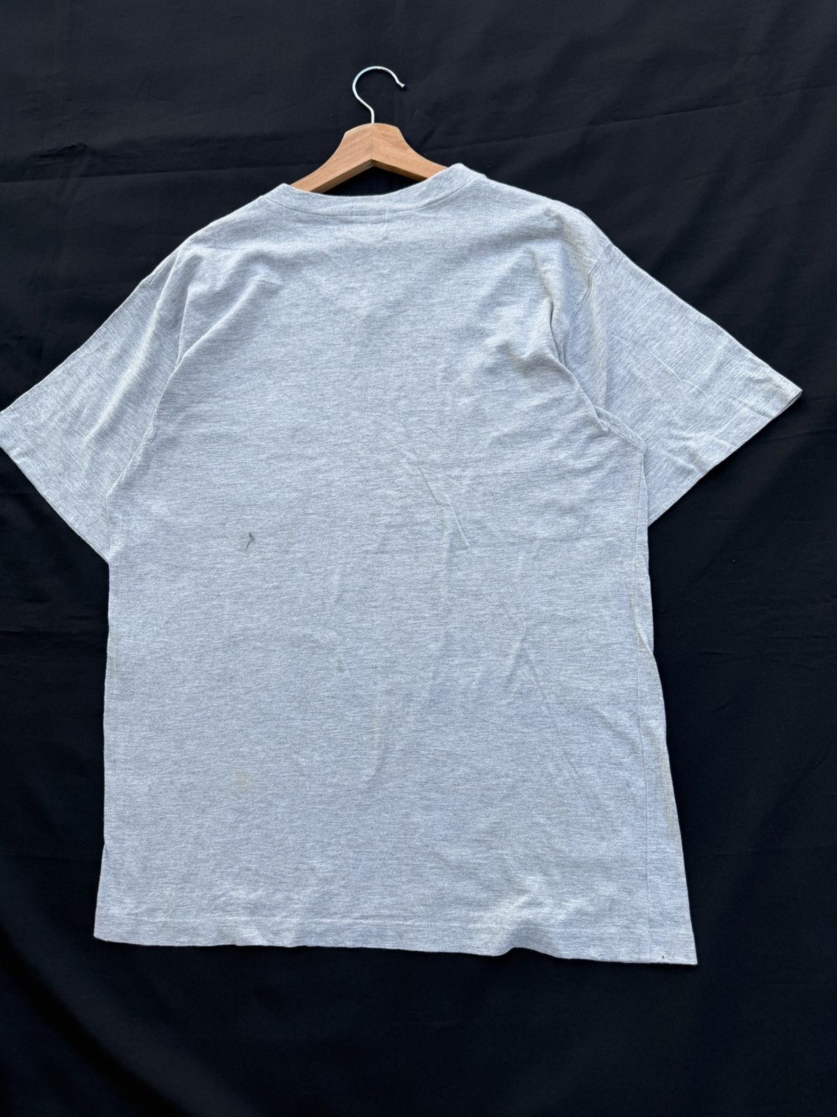 Gianni Valentino Rare Vintage 90s Gianni Valentino Small Logo Pocket Tshirt Size US L / EU 52-54 / 3 - 14 Thumbnail