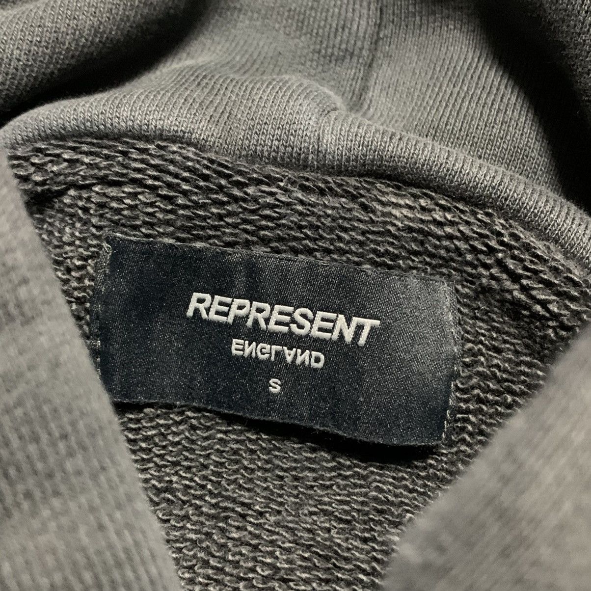 Represent Clo. Represent Small Love Hunter Vintage Black Hoodie Size US S / EU 44-46 / 1 - 6 Thumbnail
