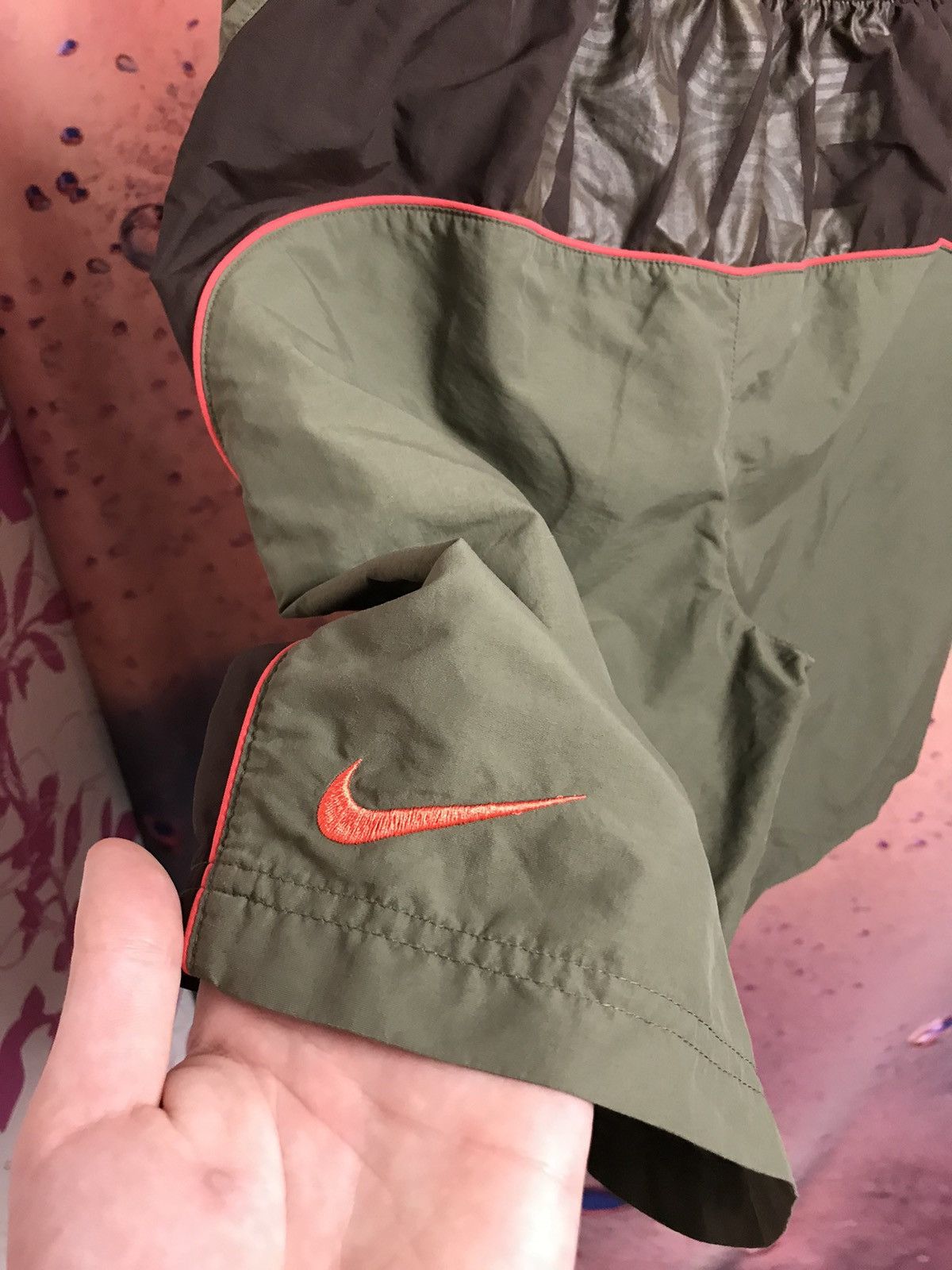 Nike × Vintage Vintage Nike swoosh streetwear shorts size M Size US 32 / EU 48 - 2 Thumbnail