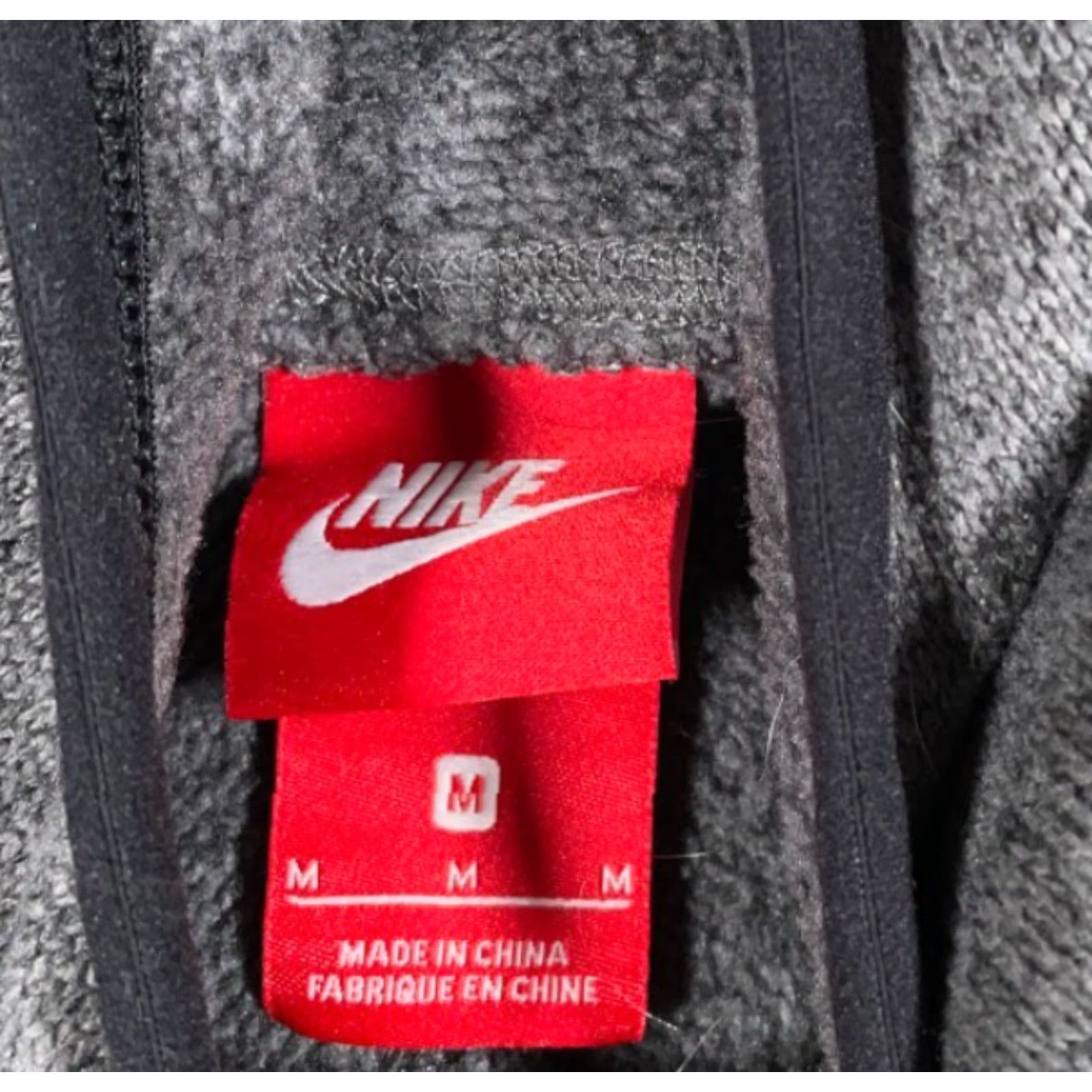 Nike Nike Hoodie Women's Medium Gray Funnel Neck Fleece Lightweight Zip Pocket Size M / US 6-8 / IT 42-44 - 3 Thumbnail