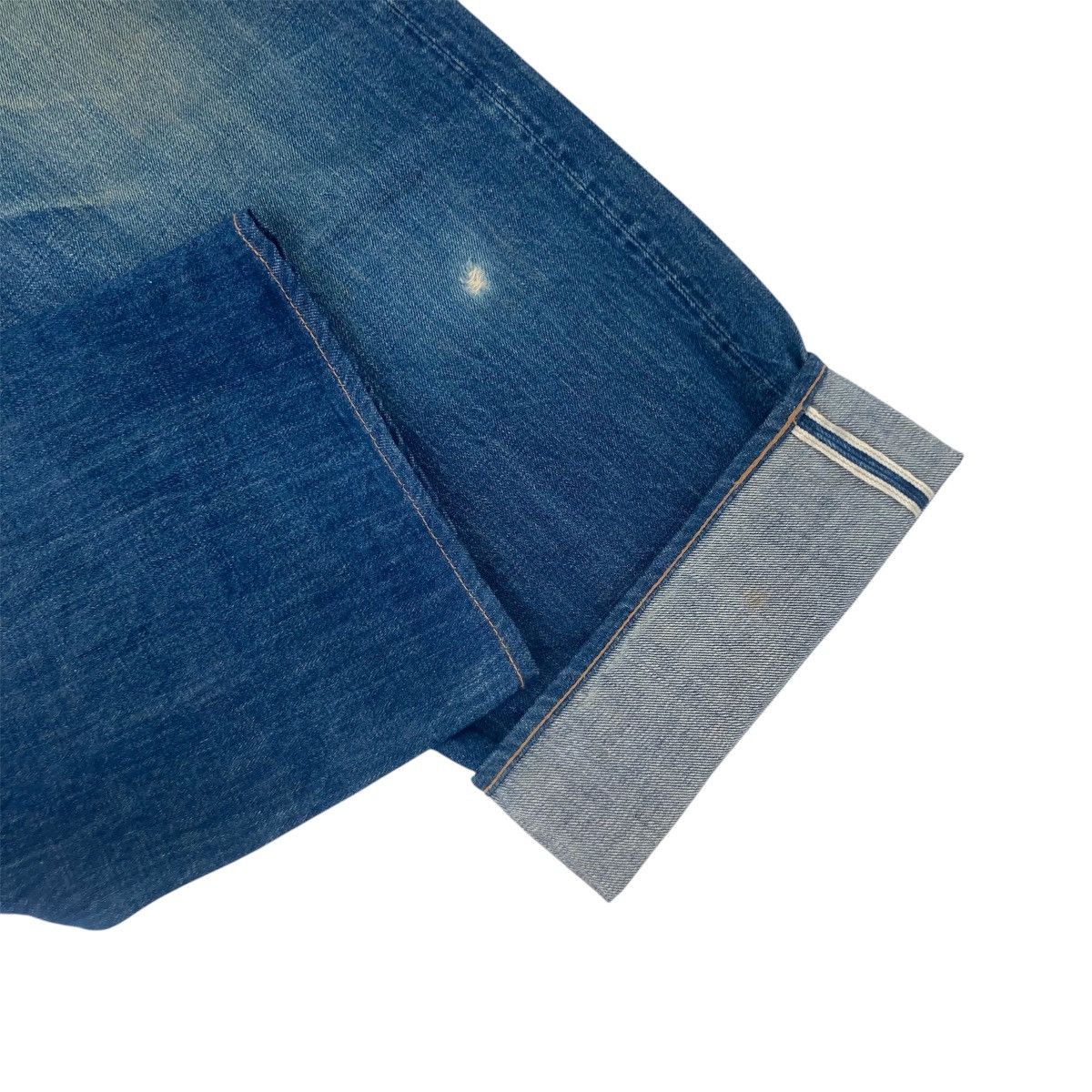 Evisu DISTRESSED EVISU SELVEDGE BUCKLE BACK JEANS Size US 37 - 9 Thumbnail