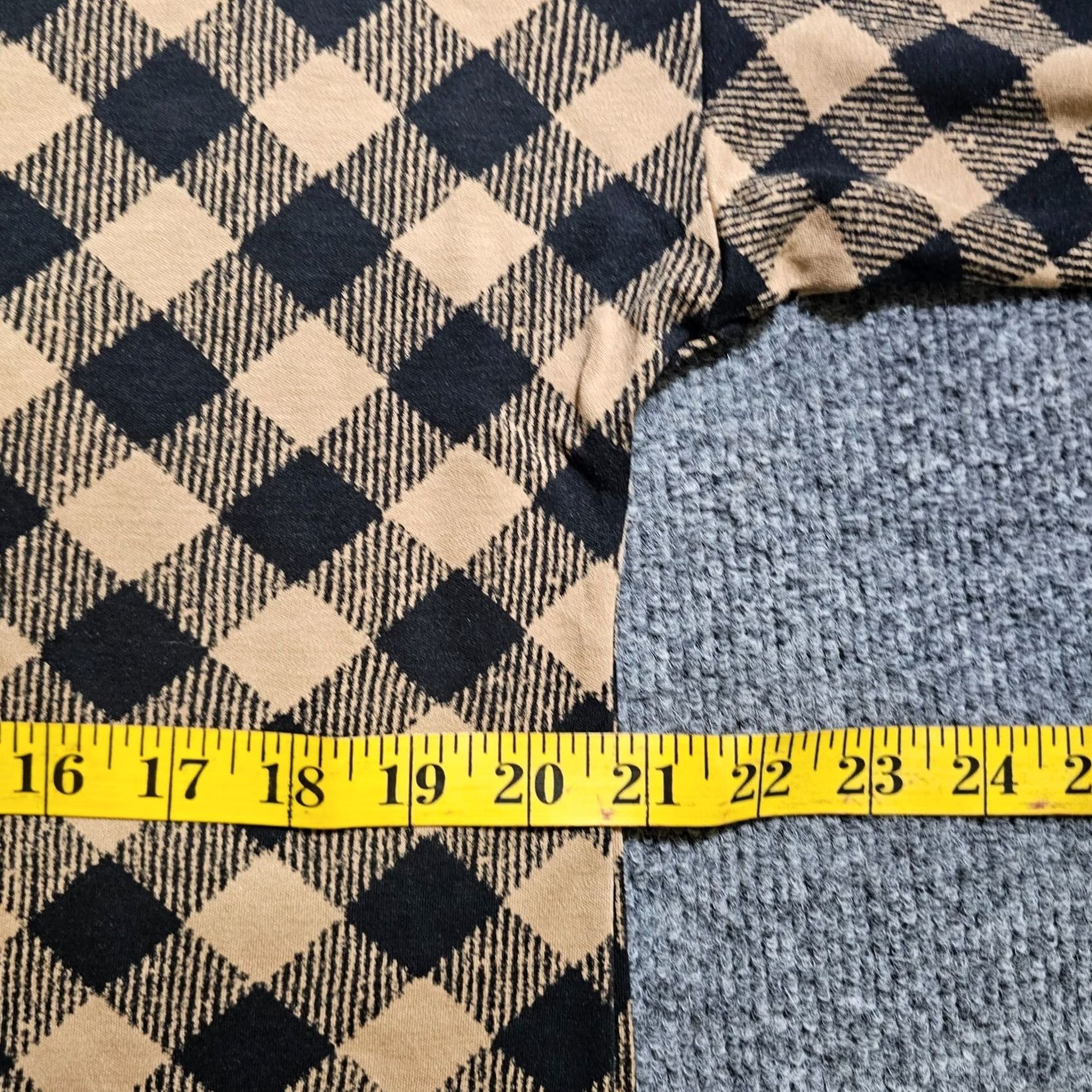 J. Jill J Jill Top Shirt Womens S Black Tan Plaid 3/4 Sleeve Stretch Casual Career Vintage? No (remove) Size S / US 4 / IT 40 - 5 Thumbnail