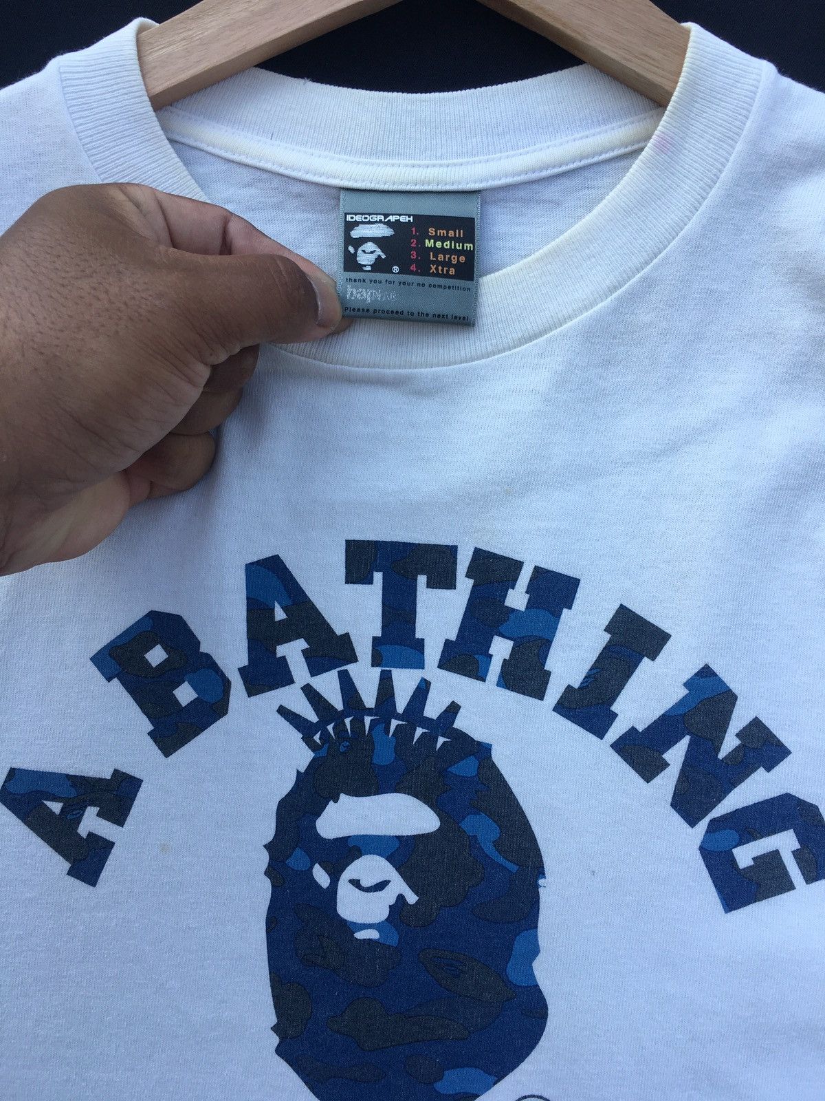Bape RARE Vintage BAPE New York College Camo logo T-Shirt Size US M / EU 48-50 / 2 - 5 Thumbnail