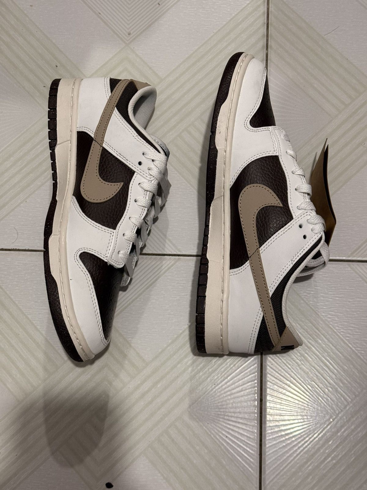 Nike NIKE DUNK LOW NN Size US 8.5 / EU 41-42 - 1 Thumbnail
