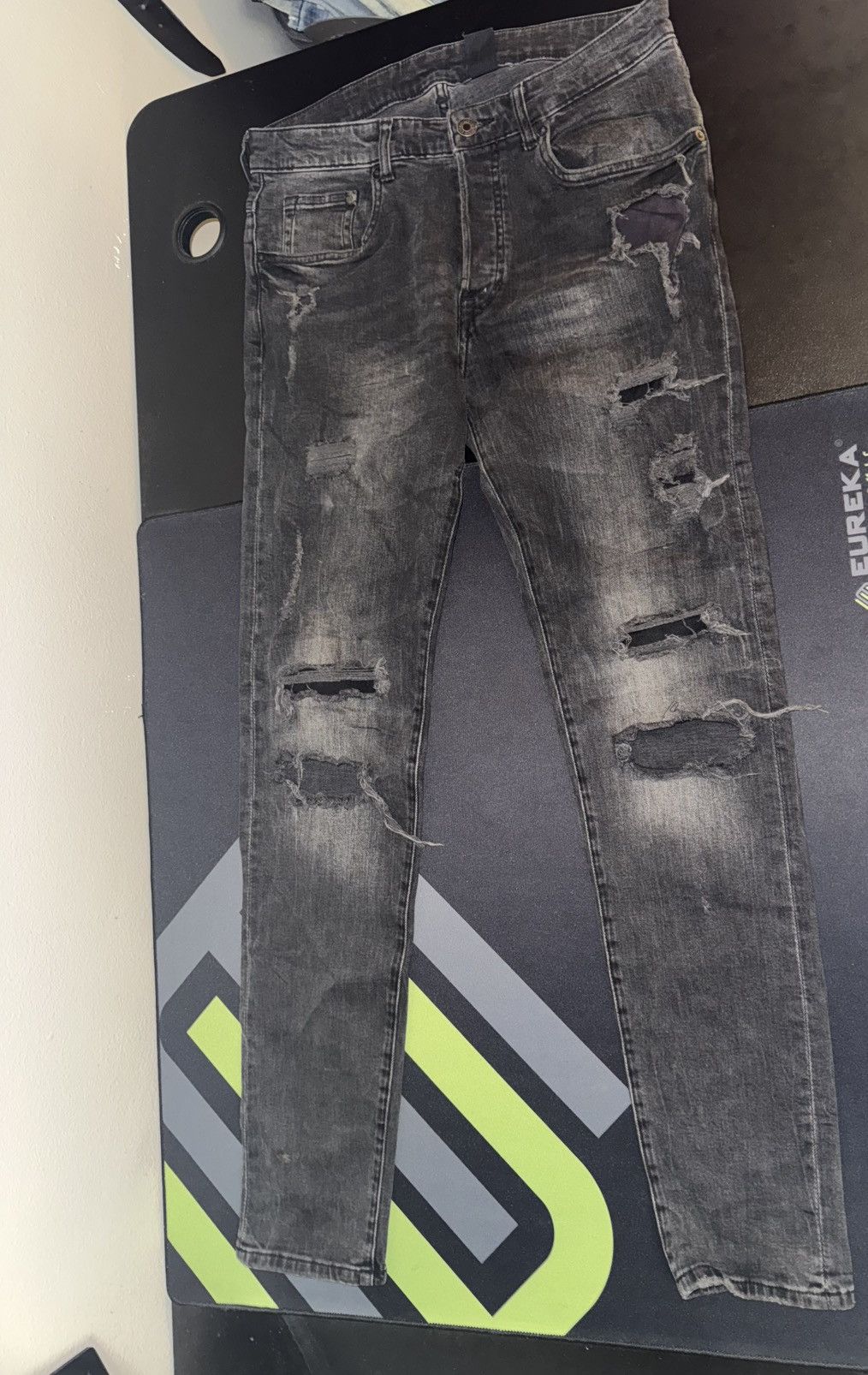 Other Men Black Ripped Skinny Jeans Size US 32 / EU 48 - 2 Thumbnail