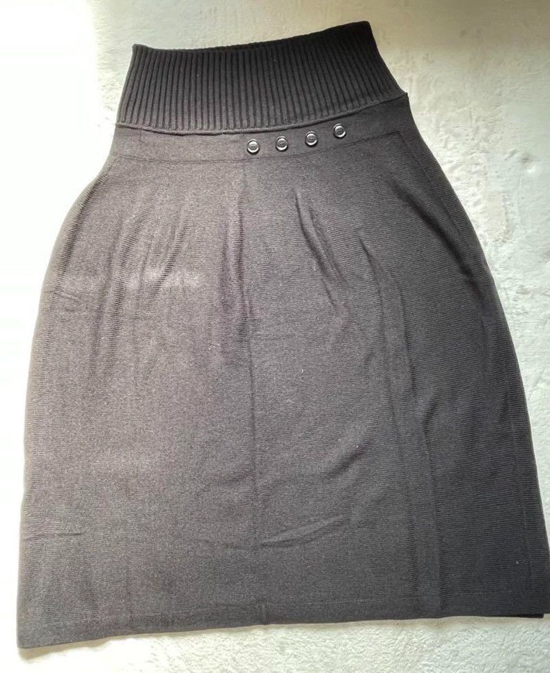 Yohji Yamamoto Yohji Yamamoto size 3 Skirt Size 25" / US 0 / IT 36 - 2 Thumbnail