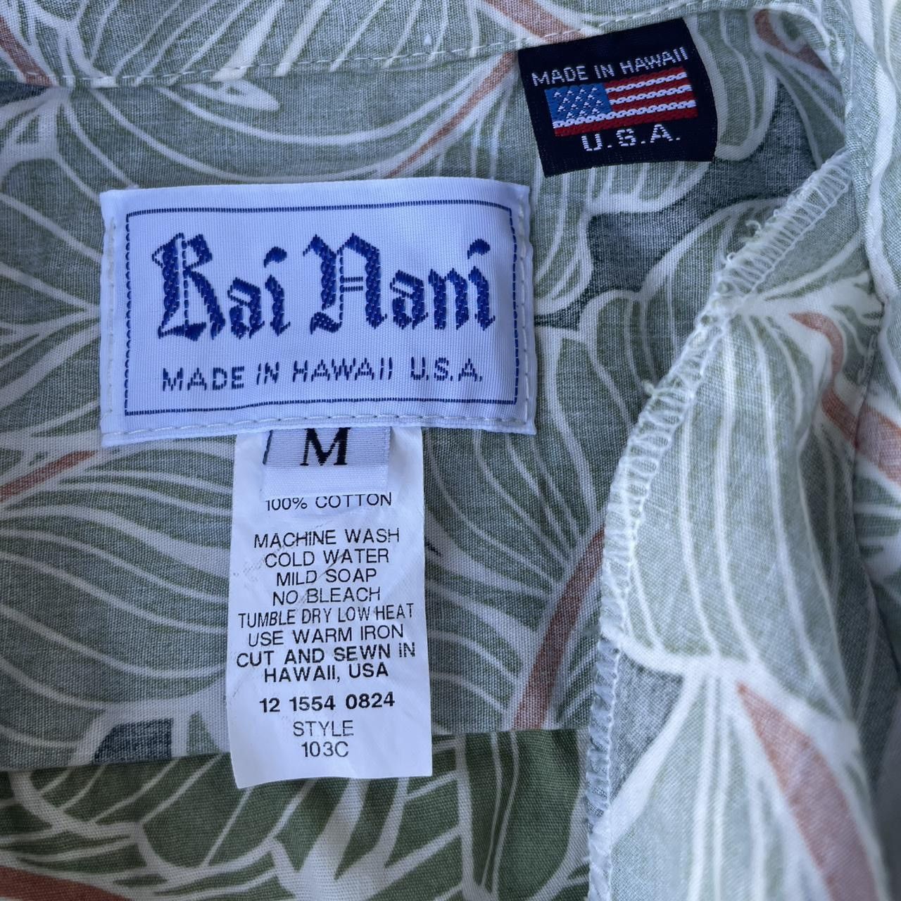 Quicksilver Vintage Green and white tropical leaf Hawaiian shirt sz M Size US M / EU 48-50 / 2 - 5 Thumbnail