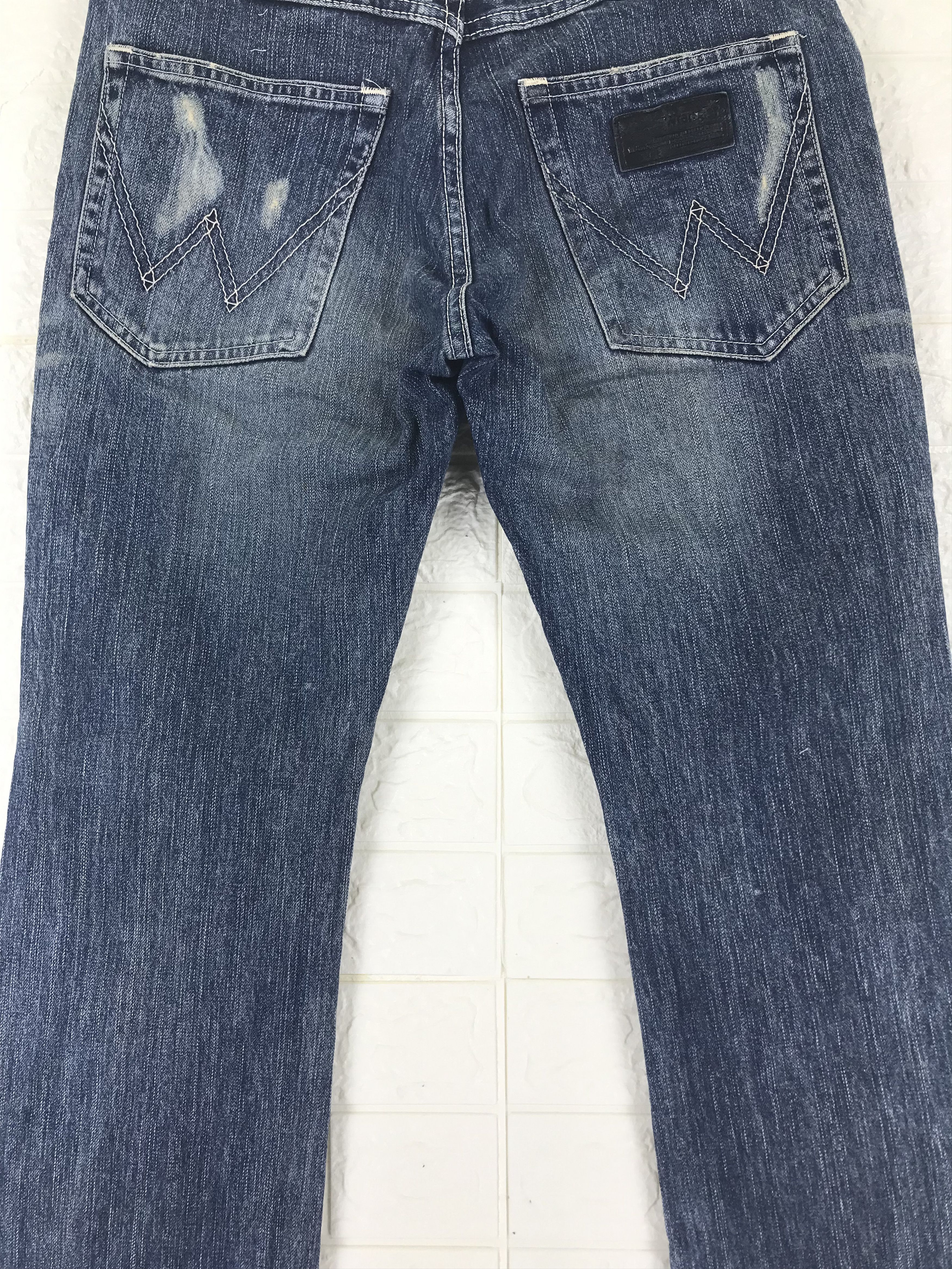Wrangler Vintage Wrangler Distressed Flare Jeans Size US 30 / EU 46 - 7 Thumbnail