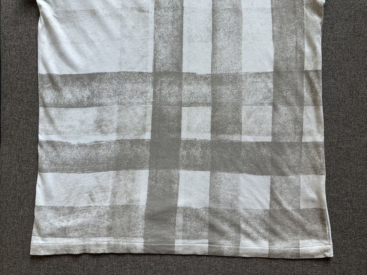 Burberry Burberry Brit all over painted check print tshirt Size US M / EU 48-50 / 2 - 4 Thumbnail