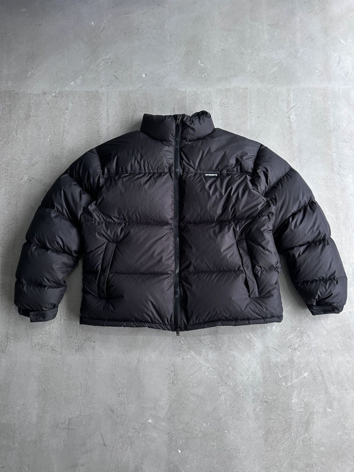 Vetements Vetements - Limited Edition Puffer Jacket Size US M / EU 48-50 / 2 - 1 Thumbnail