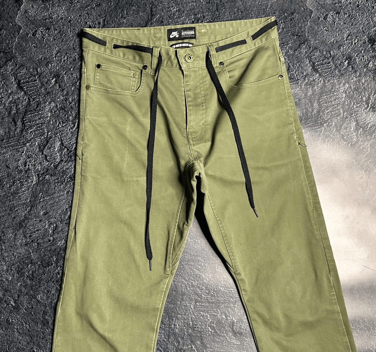 Nike Nike SB reflective pants 30 Size US 30 / EU 46 - 3 Thumbnail