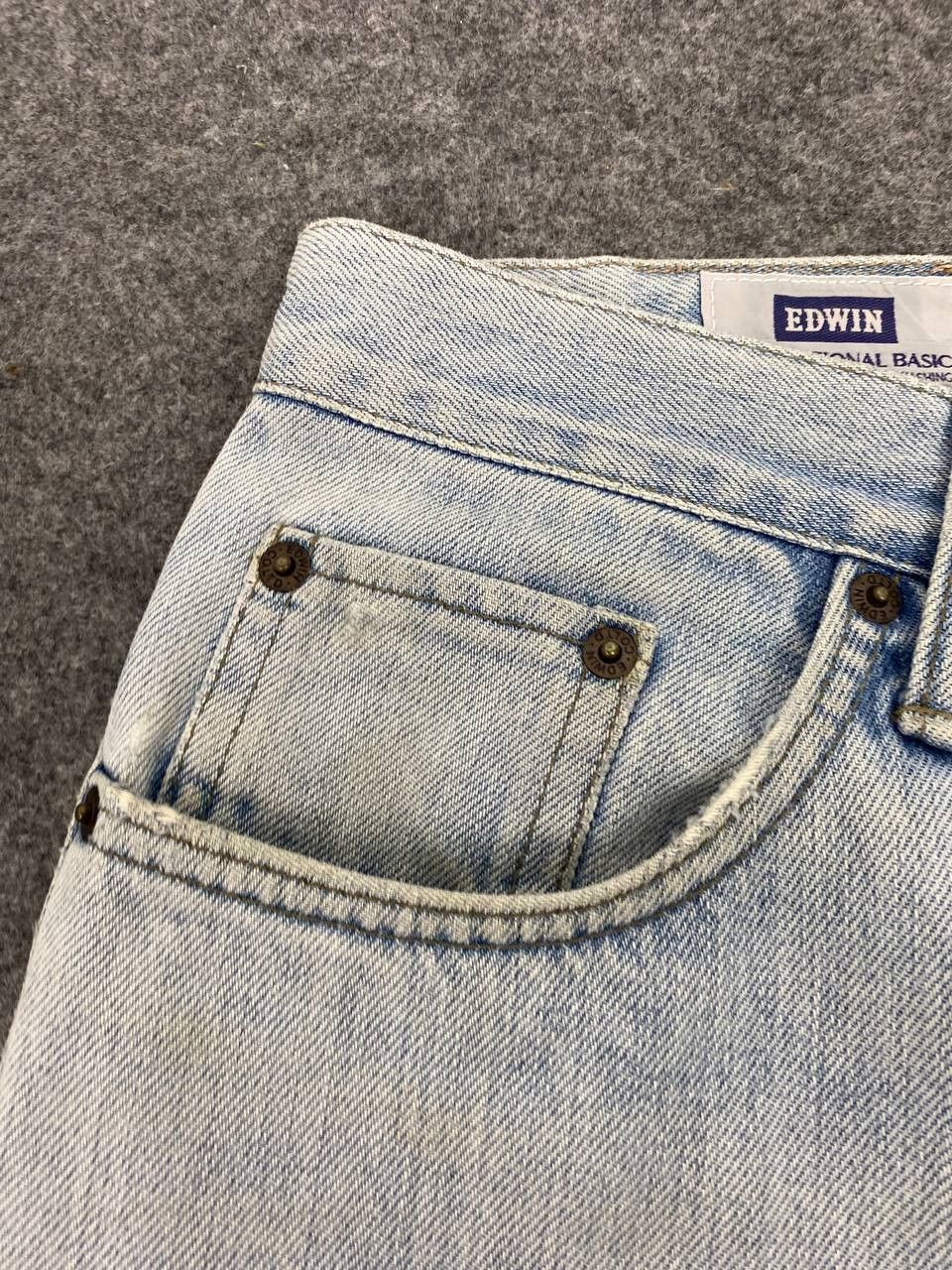 Edwin edwin light wash denim nice design Size US 33 - 10 Thumbnail