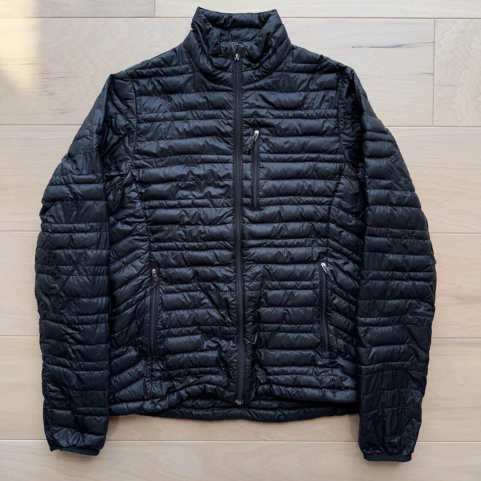 Patagonia Patagonia Ultralight Down Jacket Women's M Black Lightweight Size M / US 6-8 / IT 42-44 - 2 Thumbnail