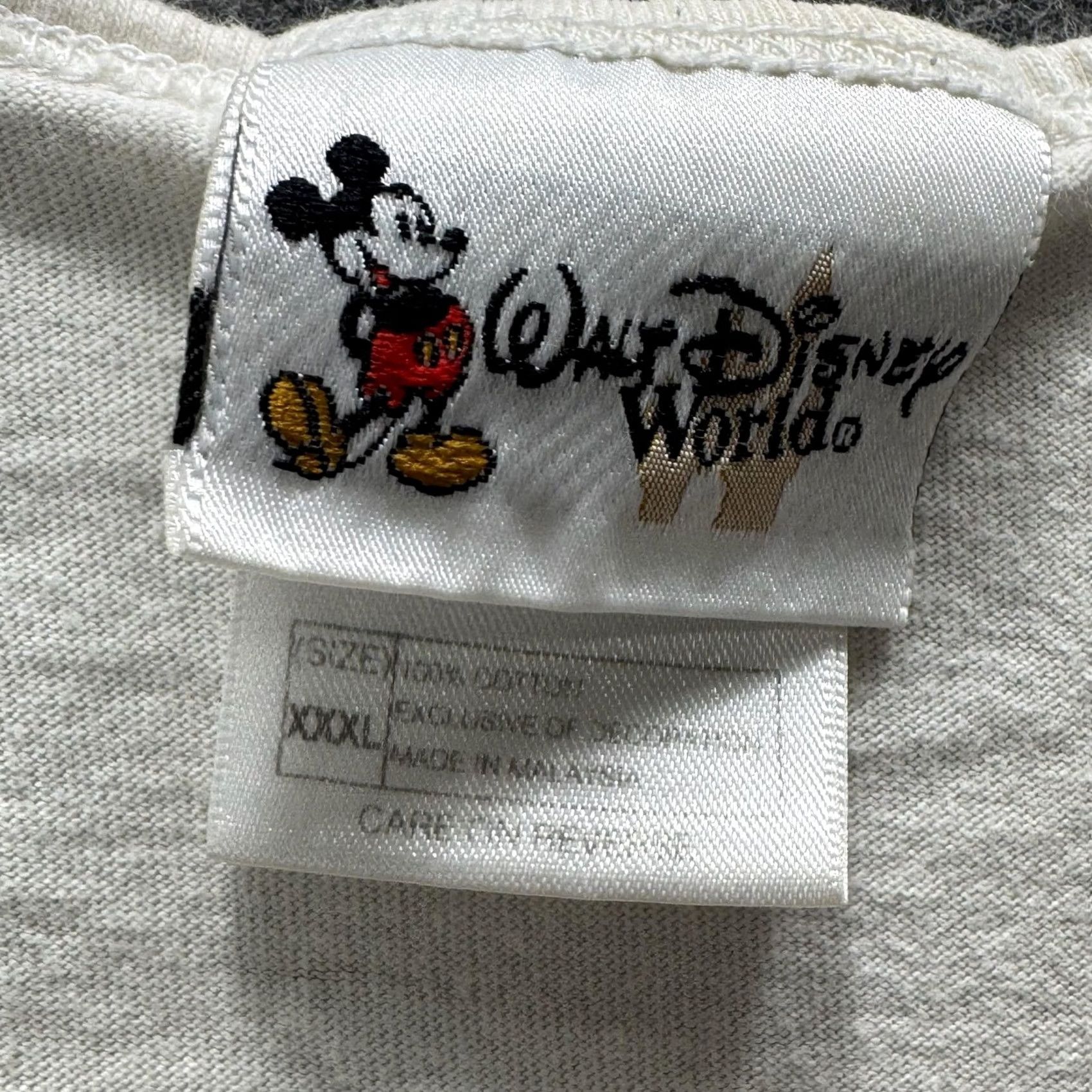 Disney VINTAGE? No. (Cannot assume) => Walt Disney World Shirt Mens 4XL White Mickey Mouse Embroidered Sleeveless Tee Size US XXL / EU 58 / 5 - 6 Thumbnail