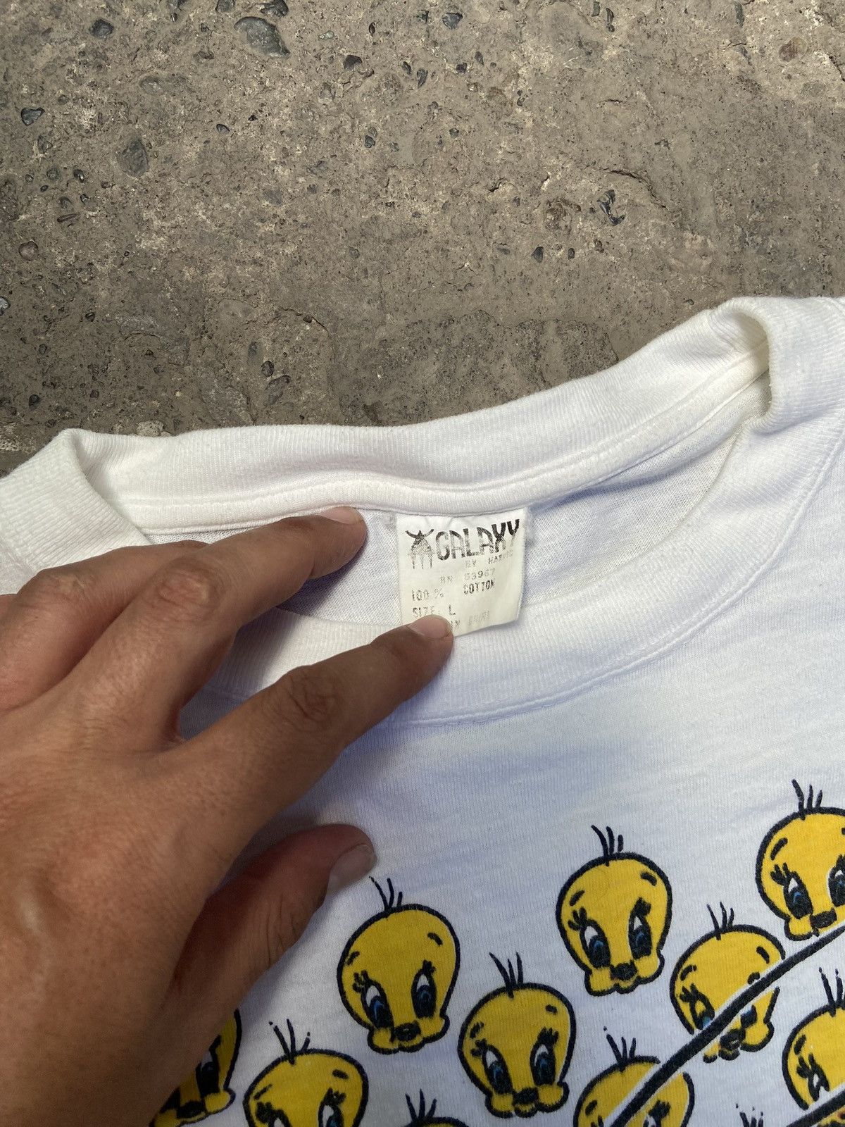 Cartoon Network × Vintage Vintage tweety T shirt Size US L / EU 52-54 / 3 - 5 Thumbnail