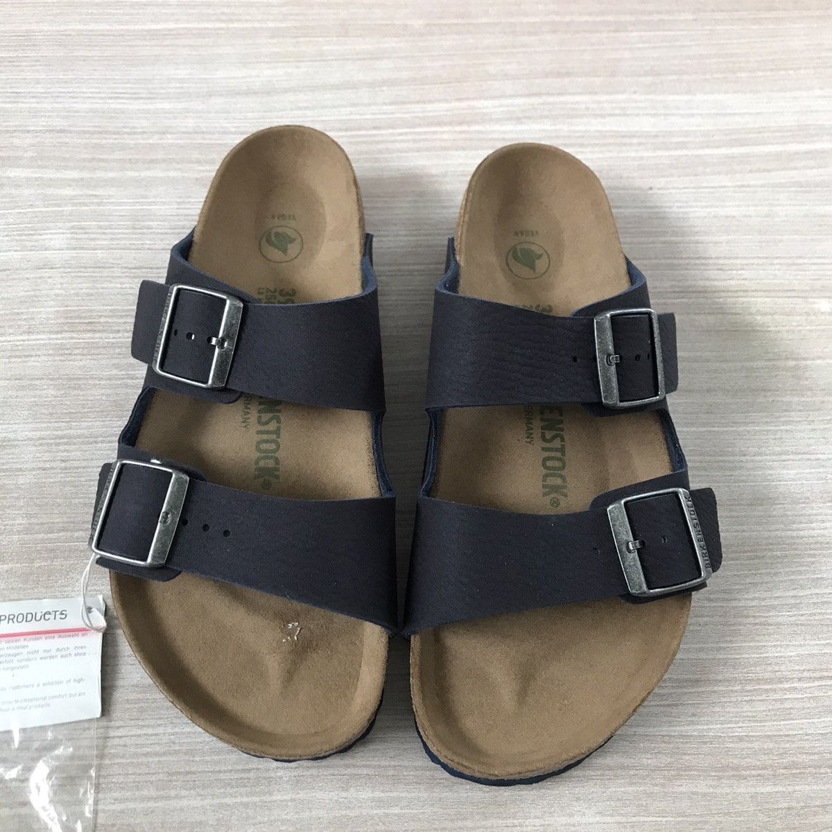 Birkenstock × Genuine Leather Birkenstock Birkenstock Arizona Suede 1023116 Men’s Slides Size US 6 / EU 39 - 11 Thumbnail