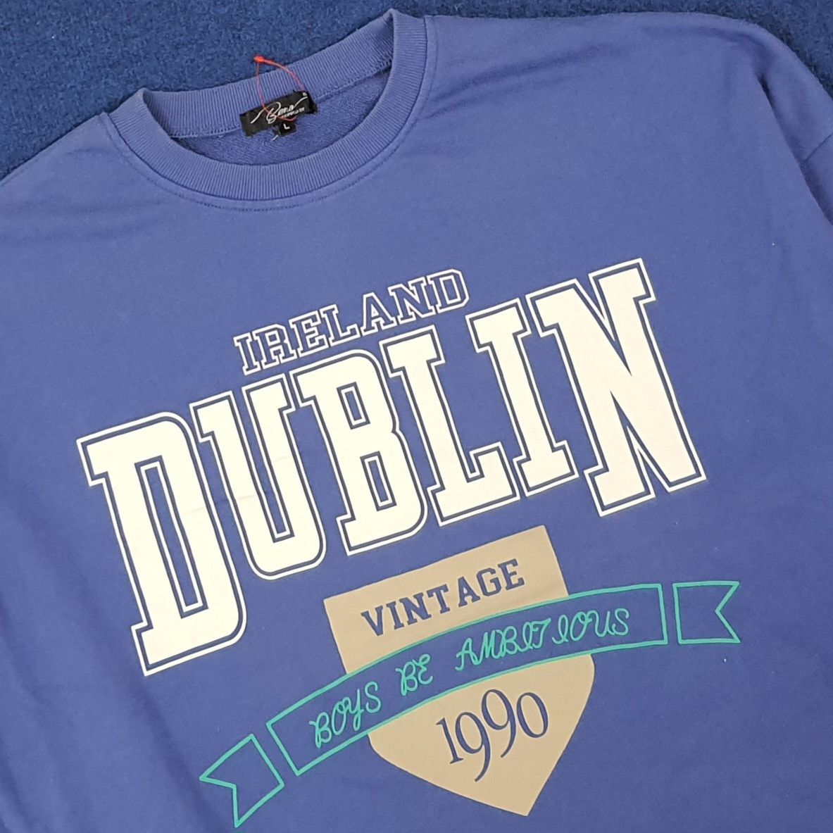 Other Vintage IRELAND DUBLIN Country Promo Sweatshirts C240N1 Size US XL / EU 56 / 4 - 2 Thumbnail