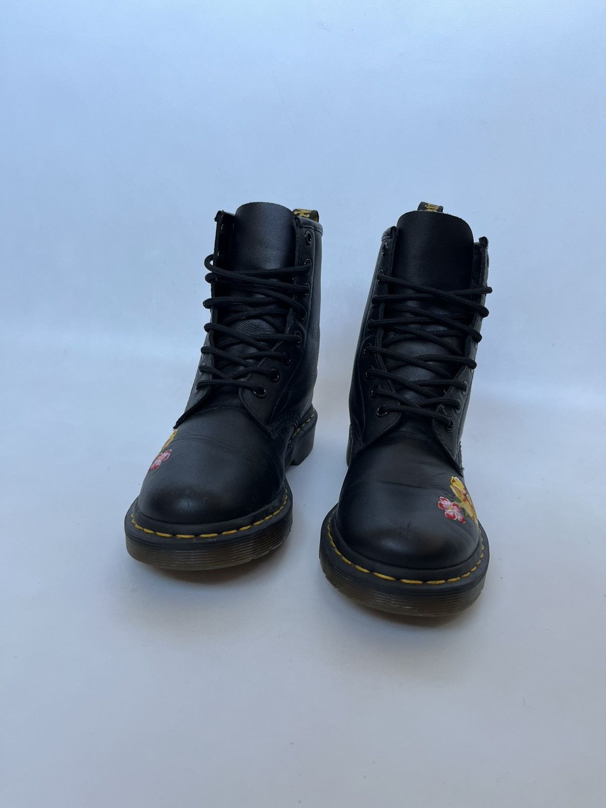 Dr. Martens Rare Dr. Martens Jadon Max Floral Boots Size US 7 / IT 37 - 5 Thumbnail