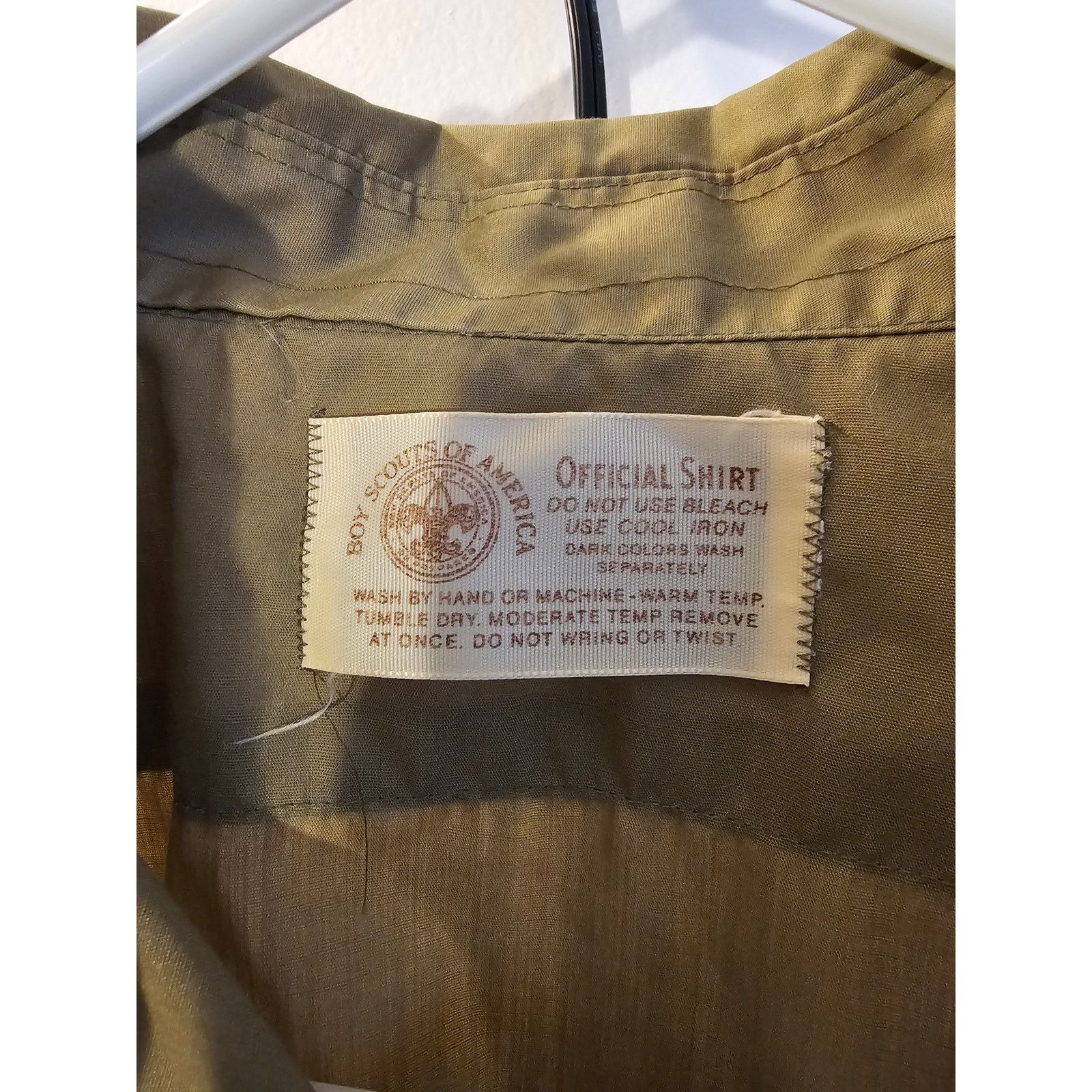 Other BSA Official Shirt -Men's Size L-Green Button Up Long Sleeve Size US L / EU 52-54 / 3 - 2 Thumbnail