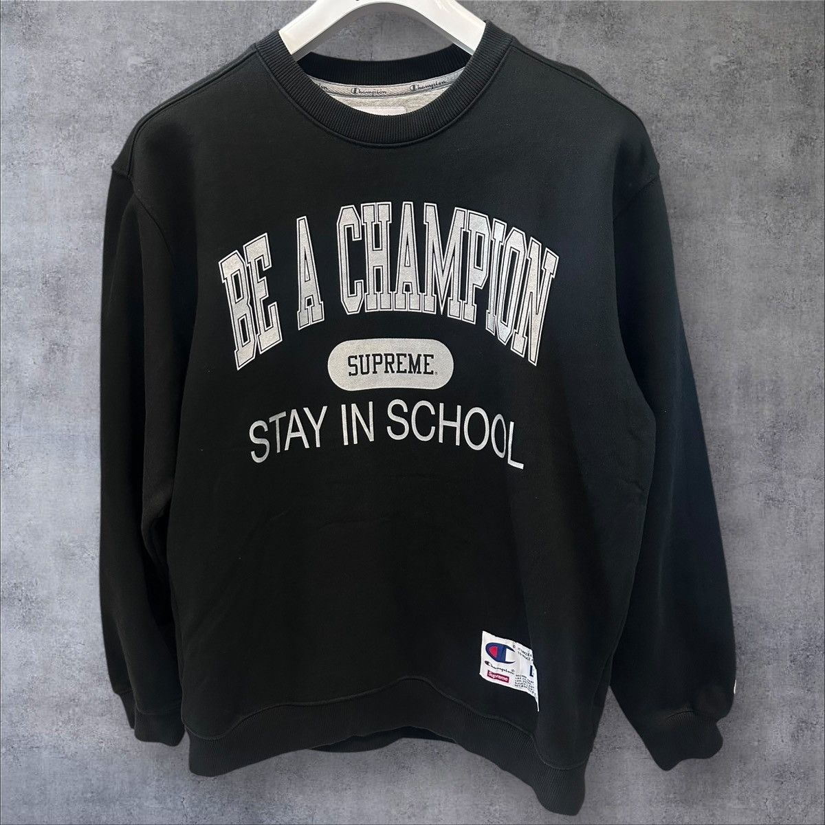 Champion × Supreme SUPREME X CHAMPION CREWNECK SIZE L Size US L / EU 52-54 / 3 - 1 Thumbnail