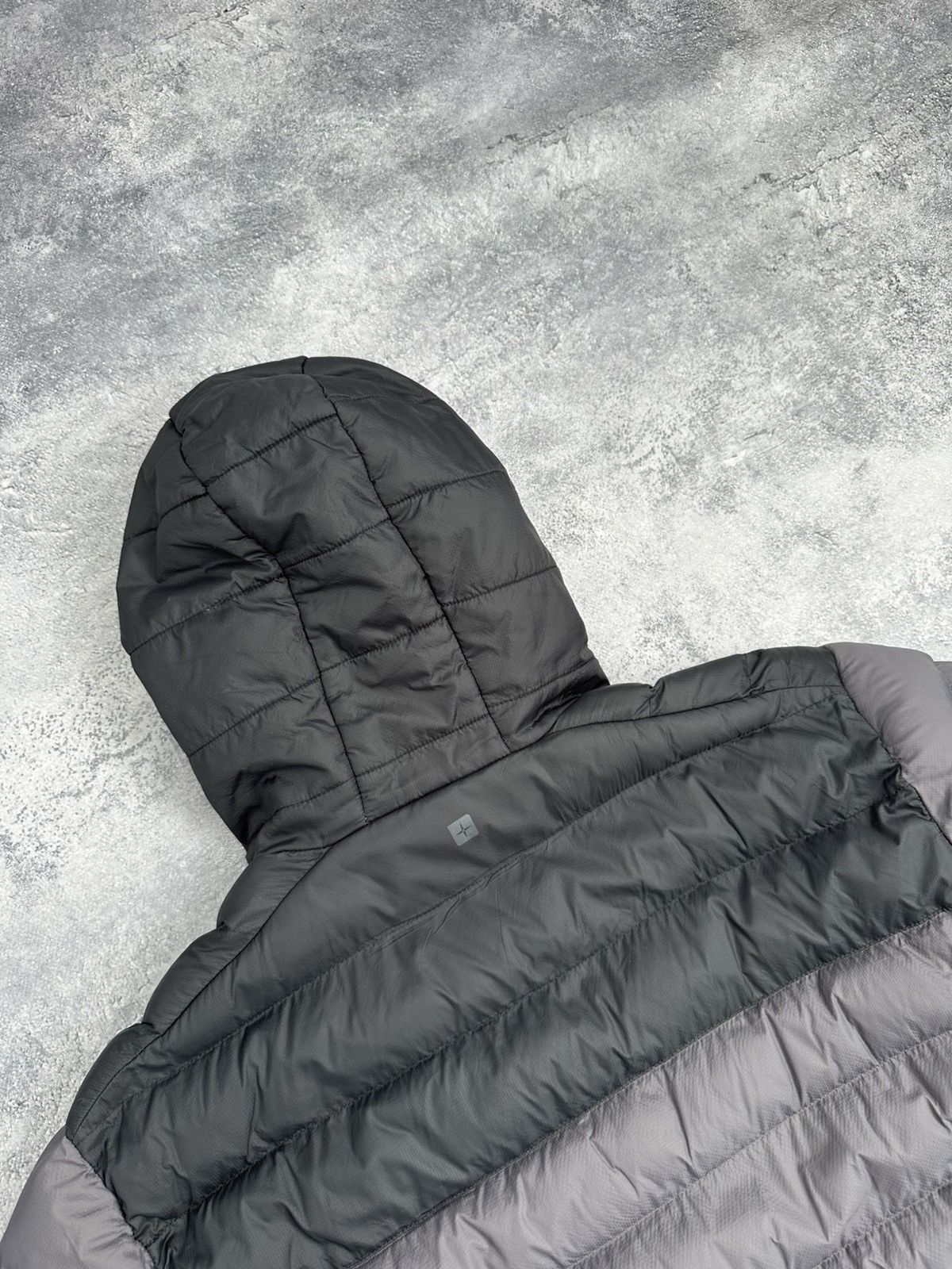 Mountain Hardwear Mountain Warehouse Grey Winter Puffer Jacket Outdoor Size M Size US M / EU 48-50 / 2 - 20 Thumbnail